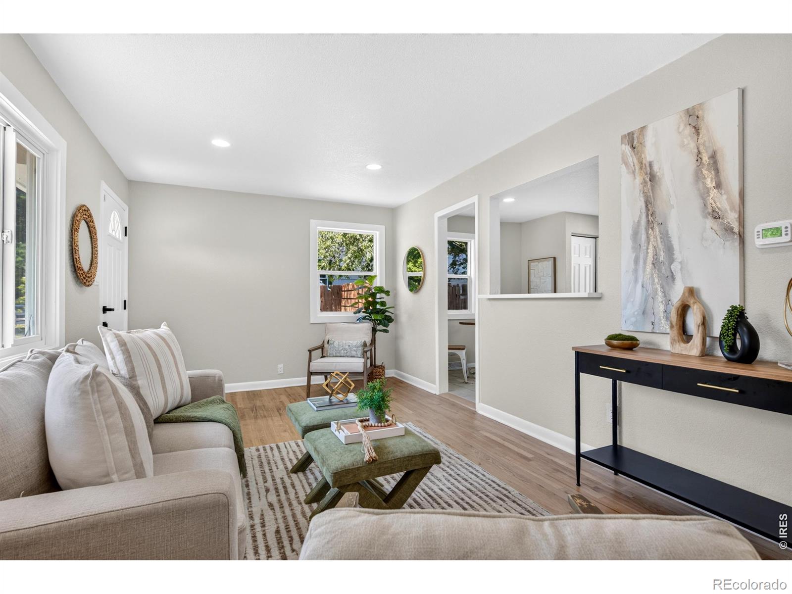 MLS Image #8 for 835  lansing street,aurora, Colorado