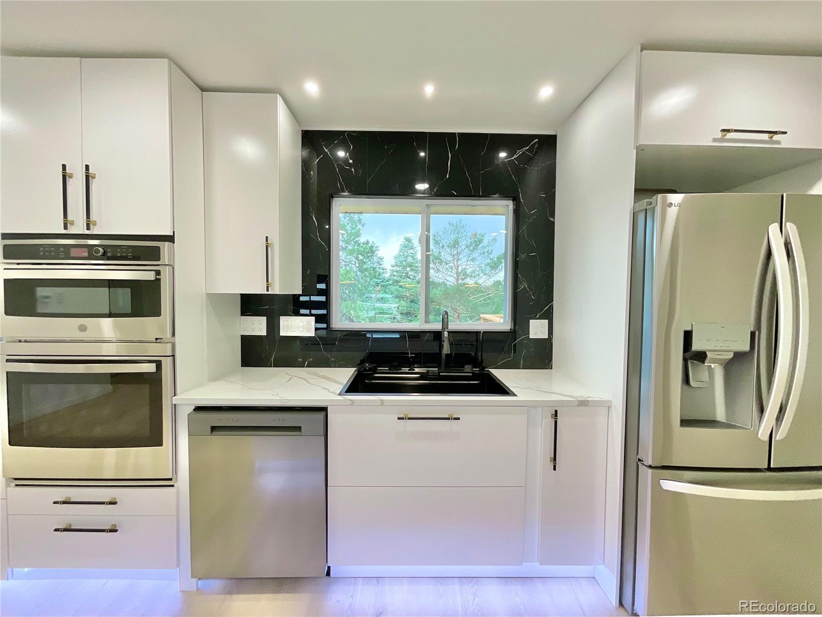 MLS Image #16 for 1221 s ward court,denver, Colorado
