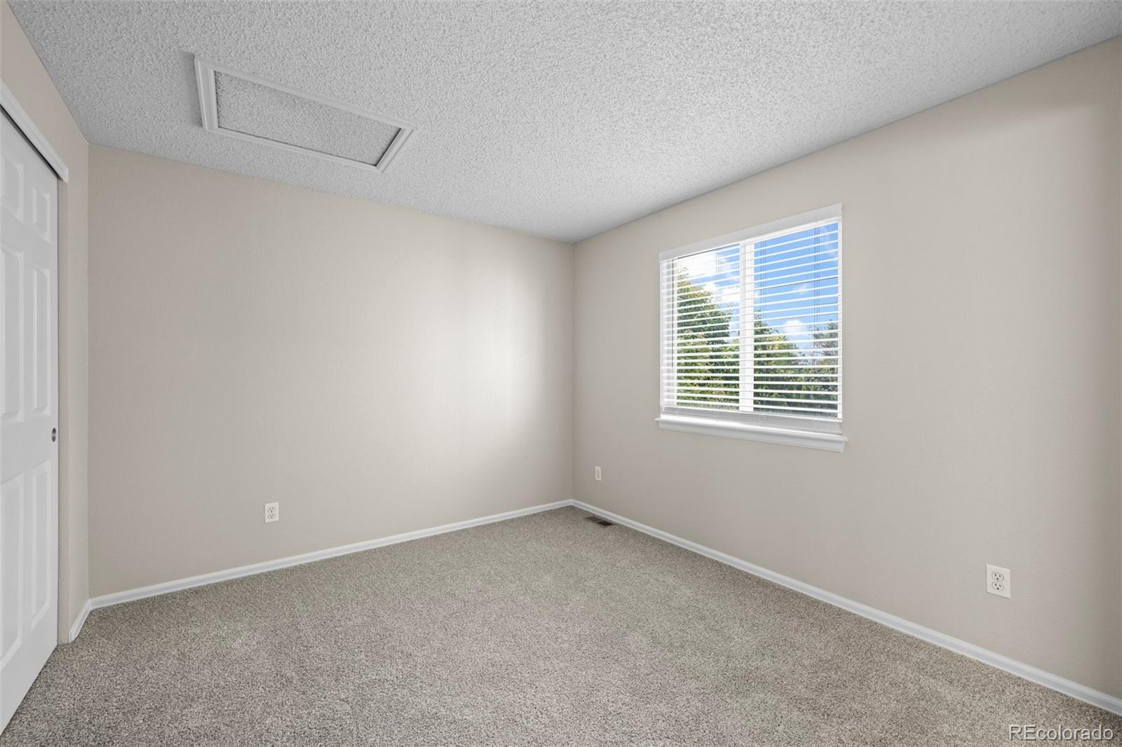 MLS Image #13 for 1952 w 135th place,denver, Colorado