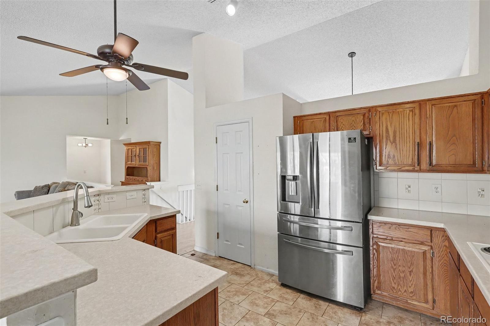 MLS Image #11 for 4697 s flanders way,aurora, Colorado