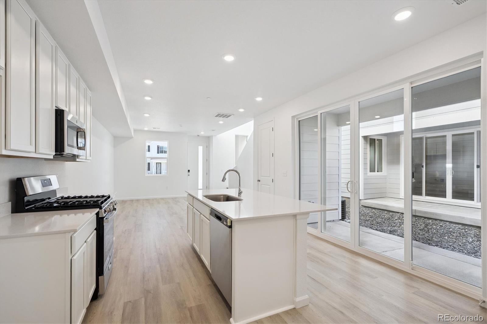 MLS Image #7 for 2876  taryn street,erie, Colorado