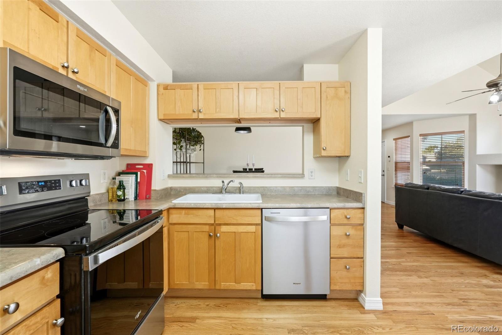 MLS Image #10 for 13219  holly street,thornton, Colorado