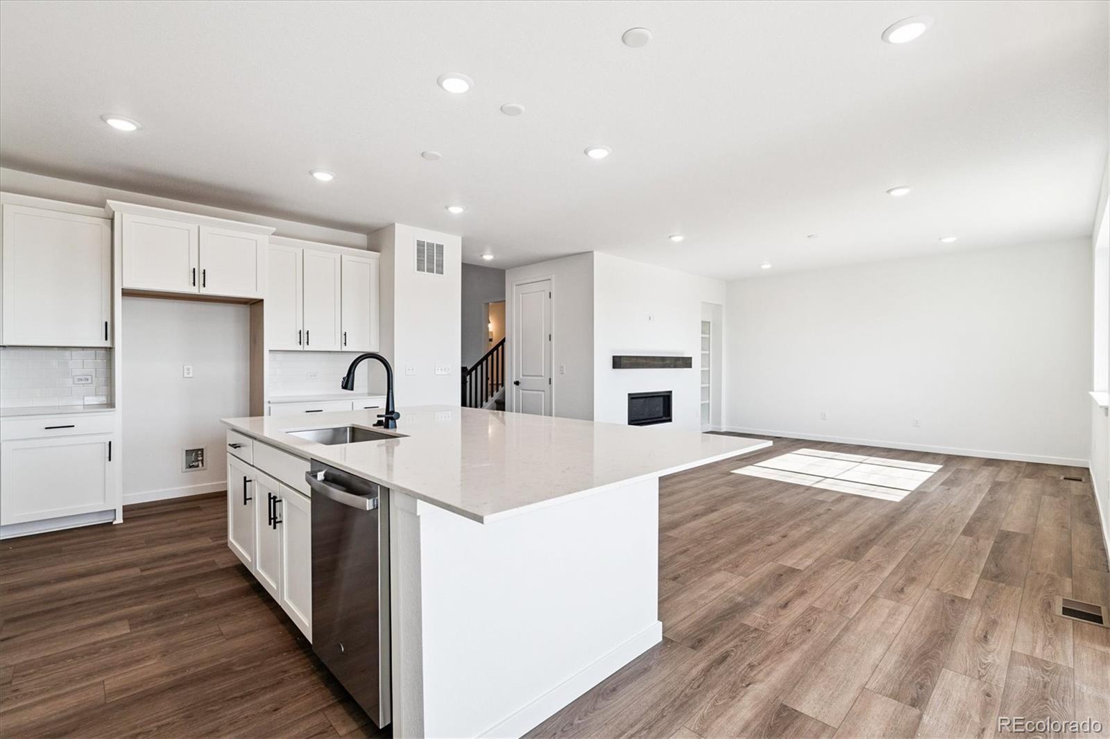 MLS Image #16 for 760  lawson drive,elizabeth, Colorado