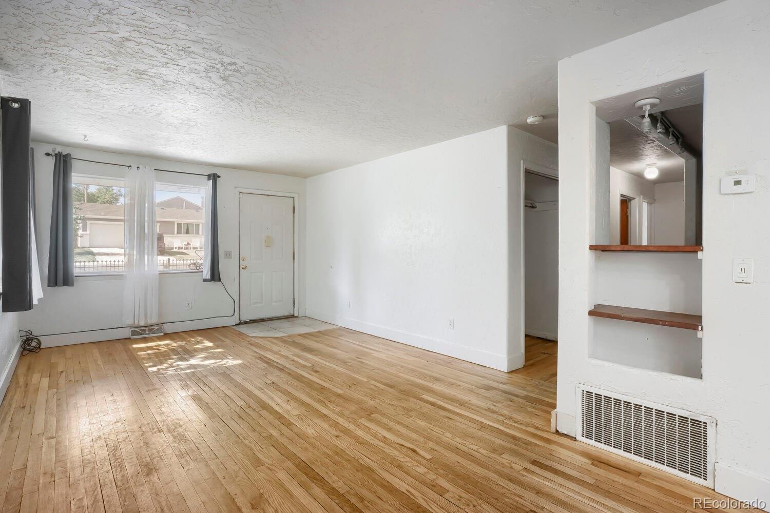 MLS Image #2 for 2201 w 55th avenue,denver, Colorado