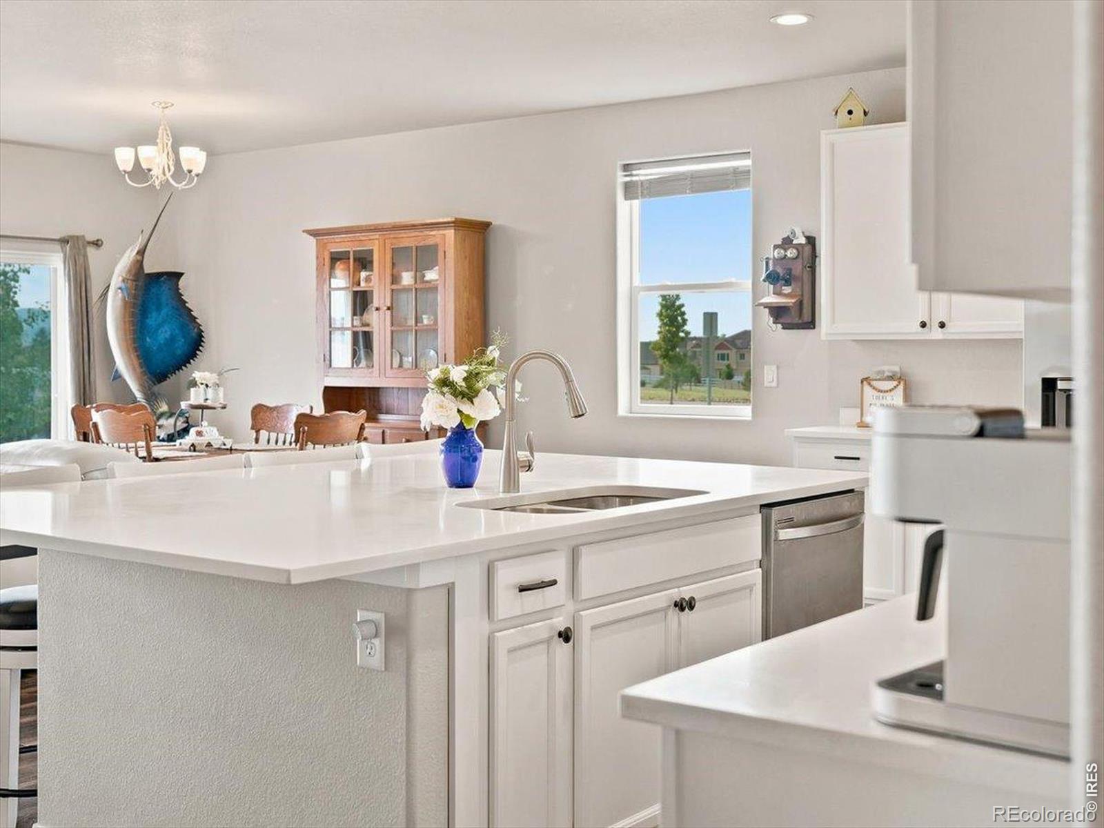 MLS Image #12 for 2550  doe ridge way,johnstown, Colorado