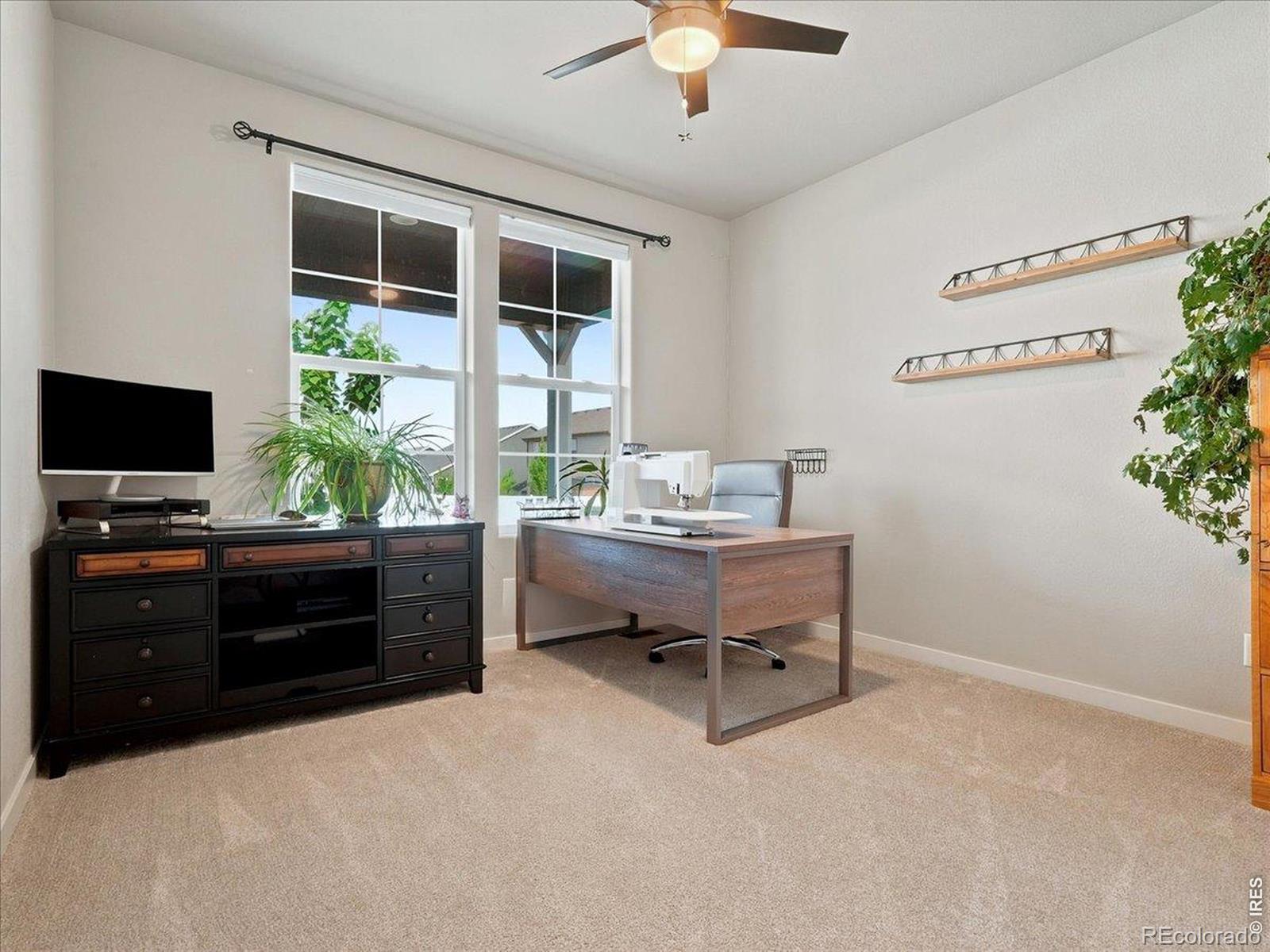 MLS Image #18 for 2550  doe ridge way,johnstown, Colorado