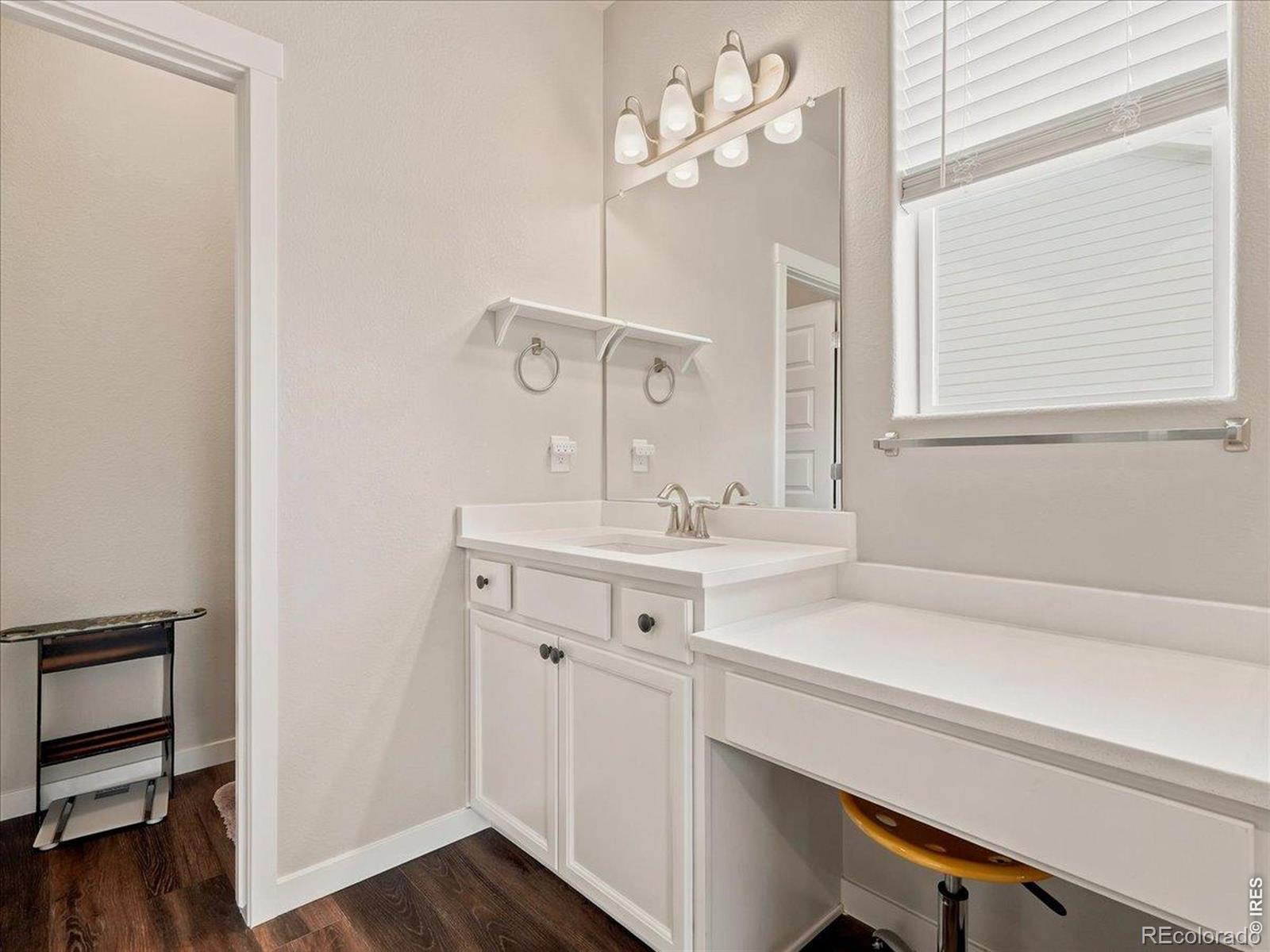 MLS Image #25 for 2550  doe ridge way,johnstown, Colorado
