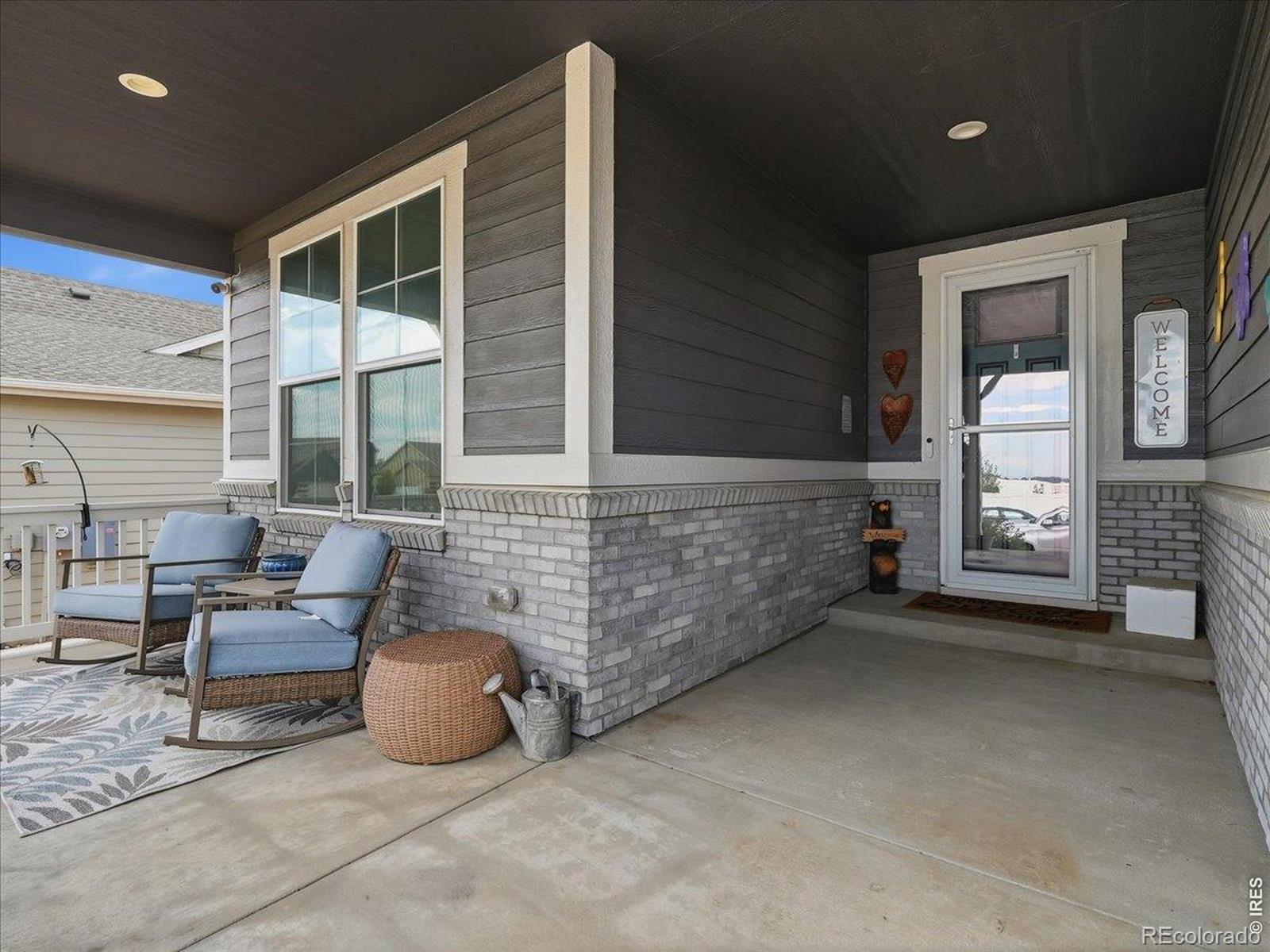 MLS Image #3 for 2550  doe ridge way,johnstown, Colorado