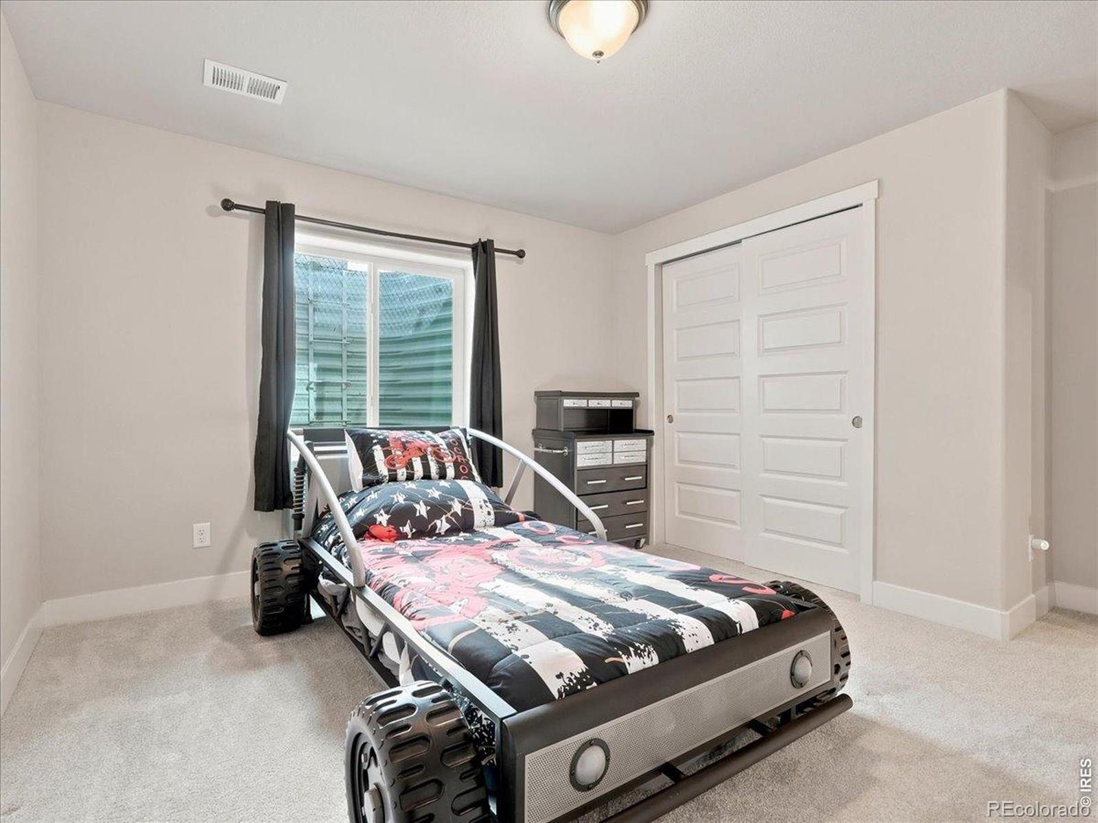 MLS Image #31 for 2550  doe ridge way,johnstown, Colorado