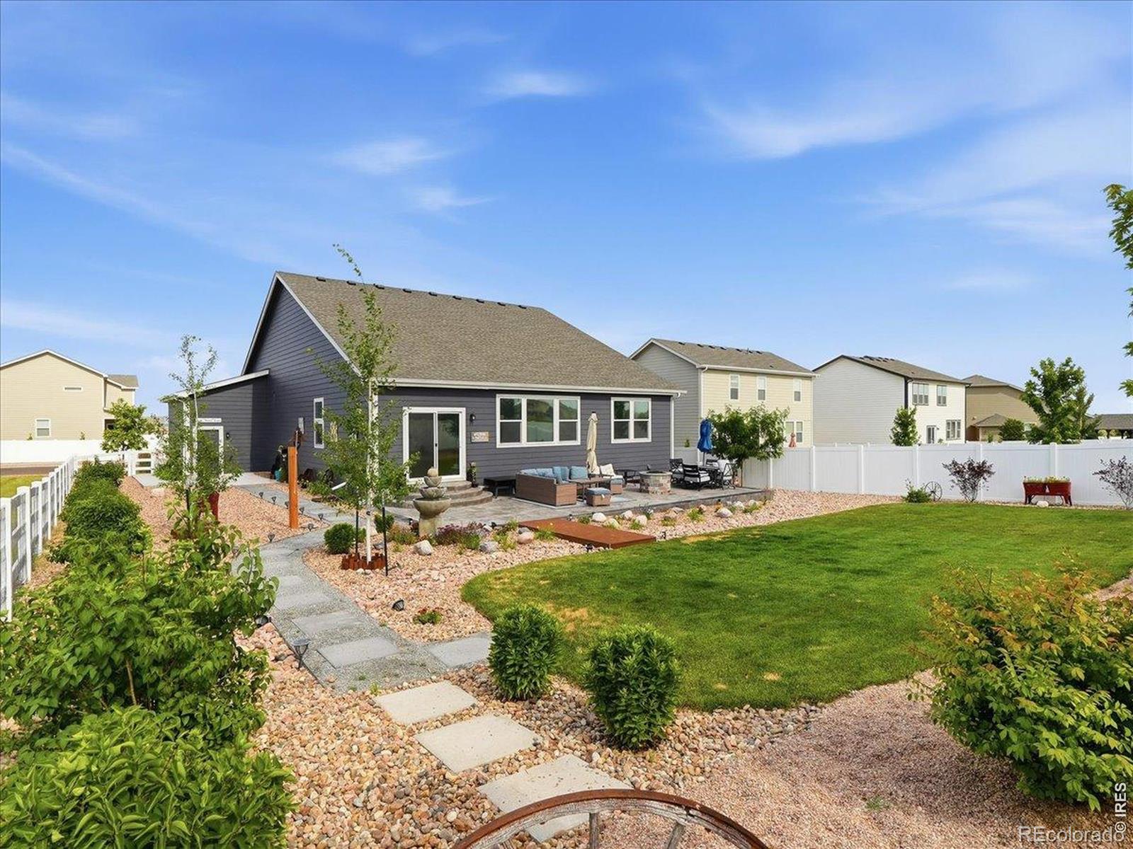 MLS Image #37 for 2550  doe ridge way,johnstown, Colorado