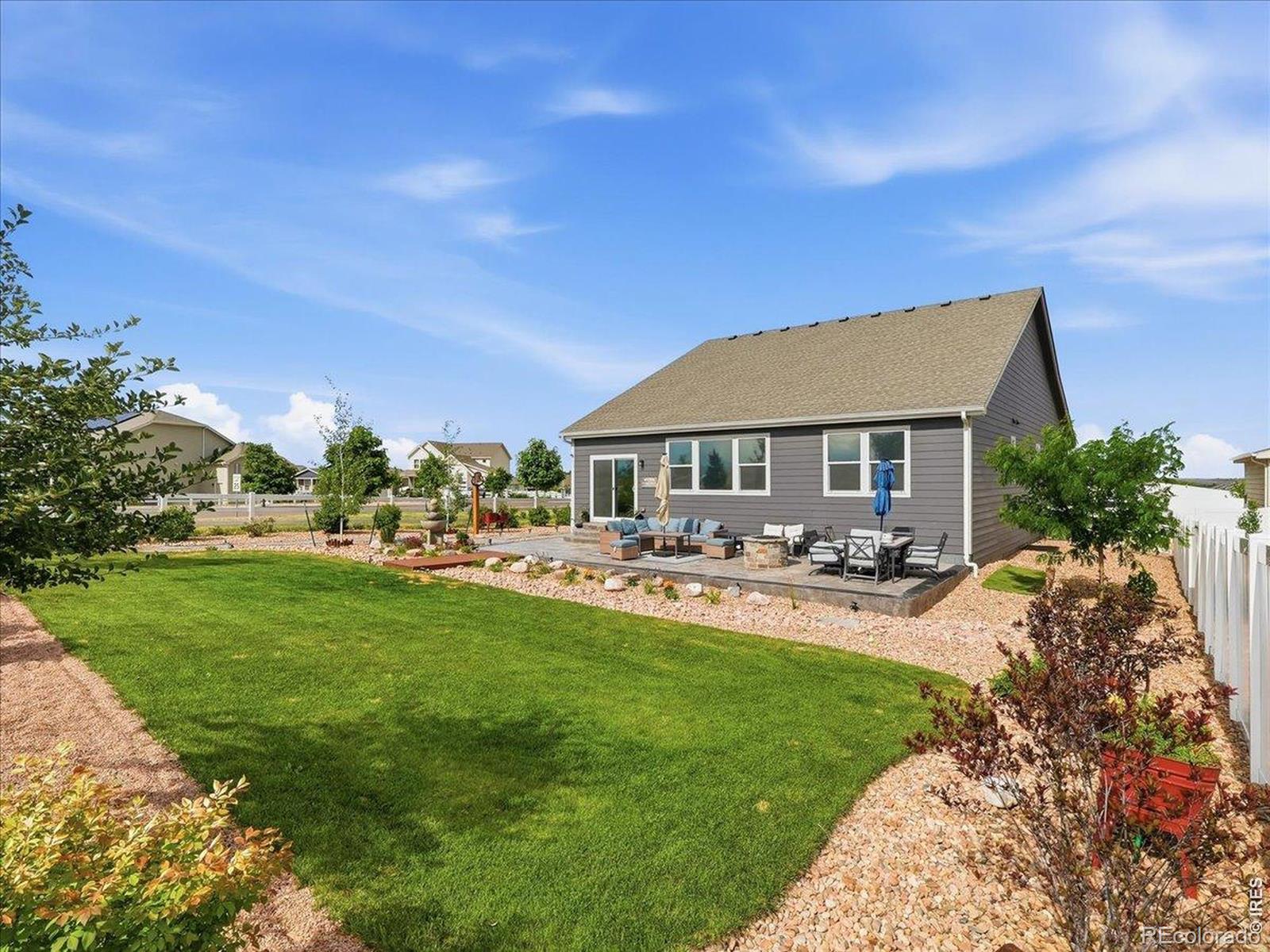 MLS Image #41 for 2550  doe ridge way,johnstown, Colorado