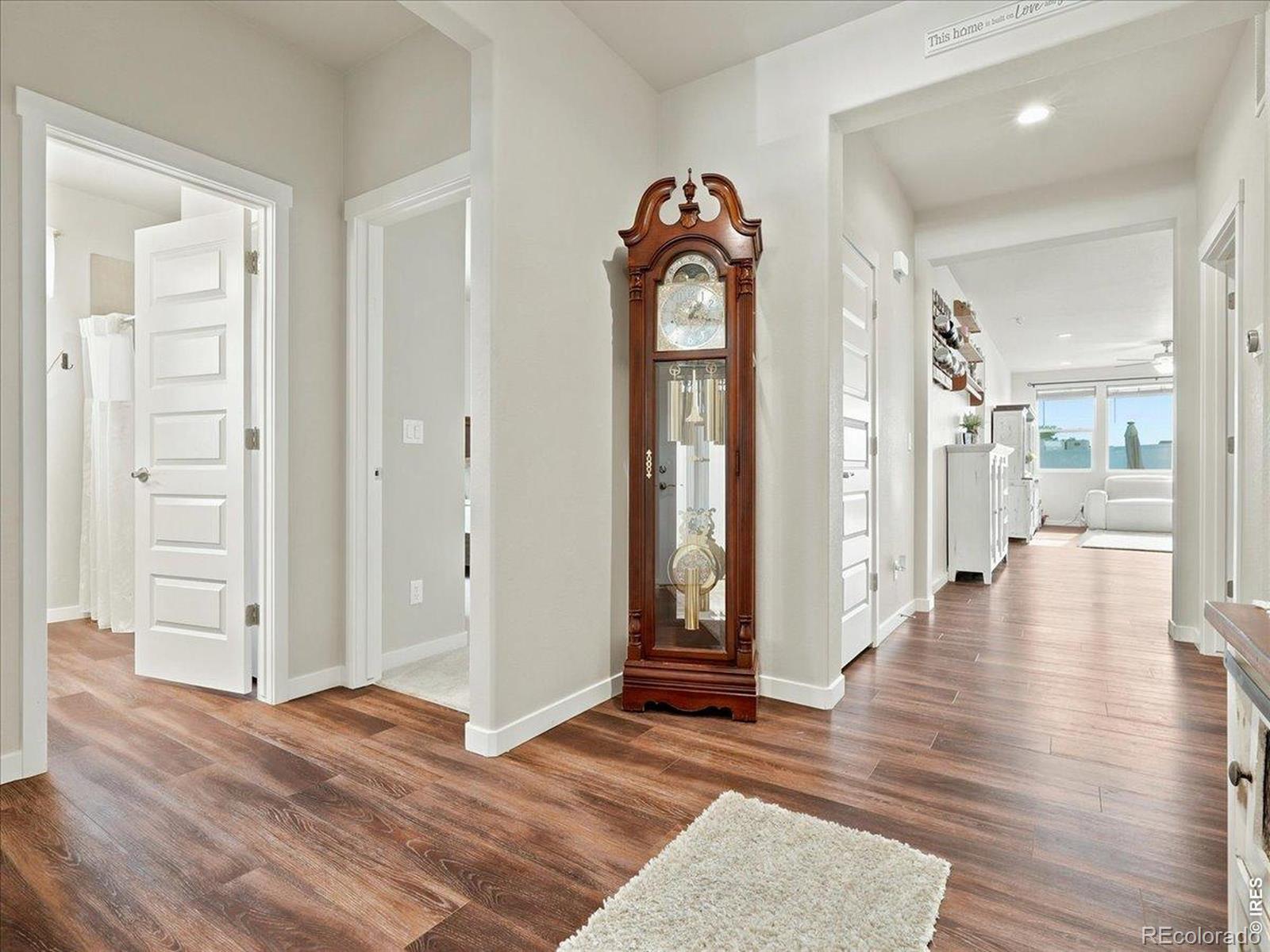 MLS Image #5 for 2550  doe ridge way,johnstown, Colorado