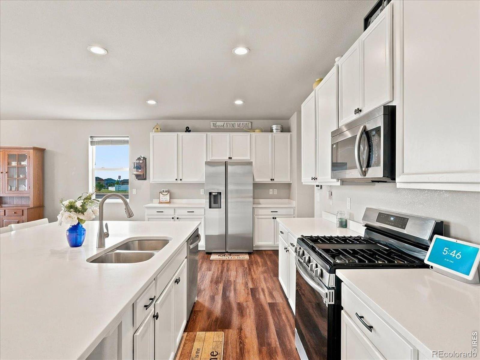 MLS Image #8 for 2550  doe ridge way,johnstown, Colorado