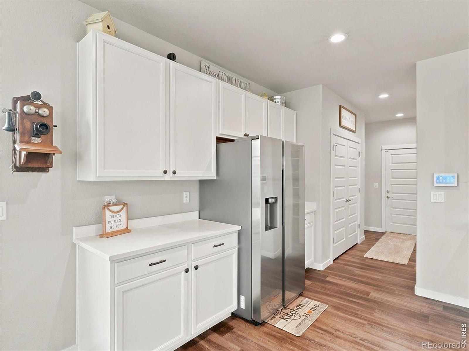MLS Image #9 for 2550  doe ridge way,johnstown, Colorado