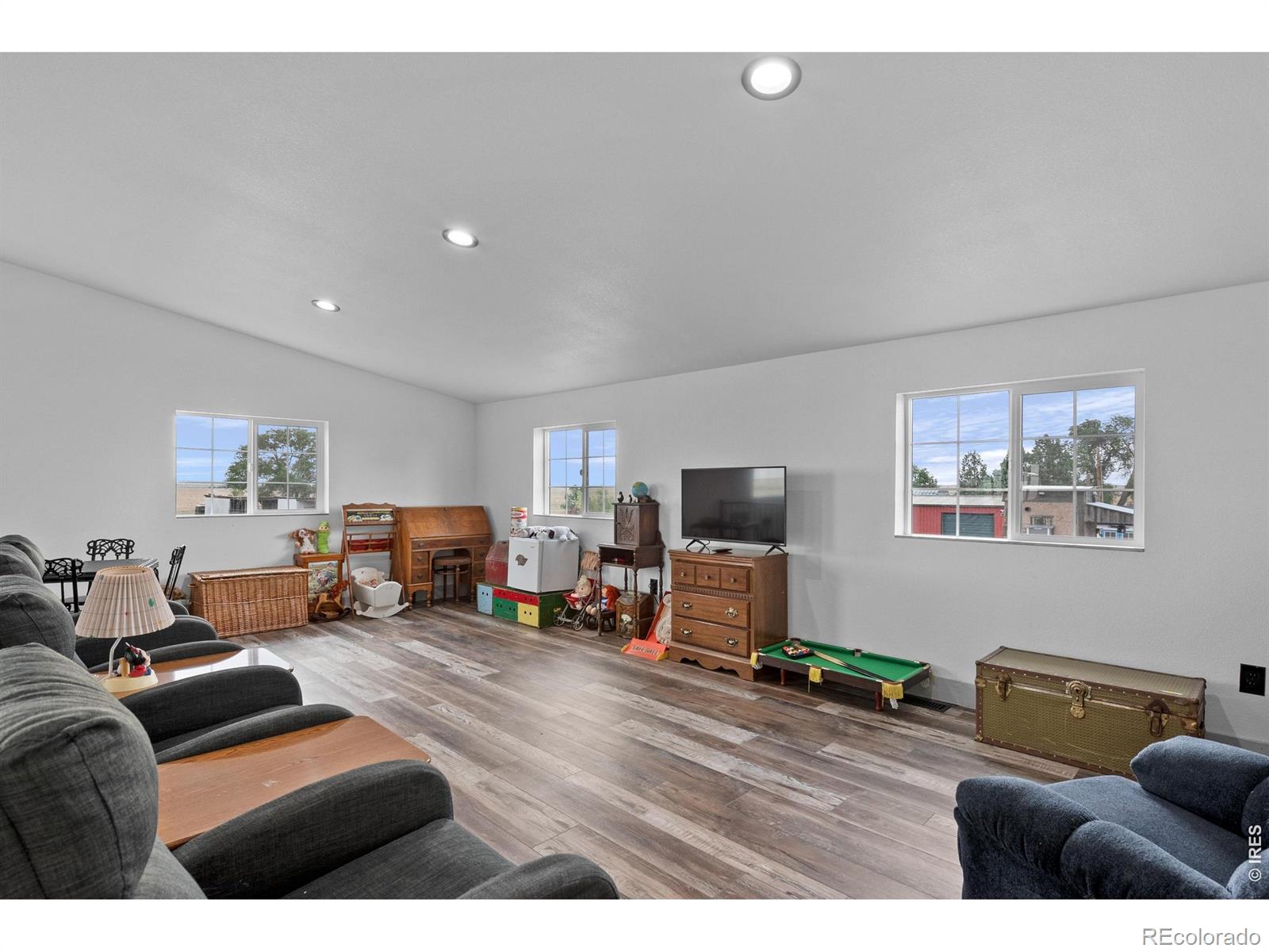 MLS Image #16 for 42635  county road 51 ,eaton, Colorado