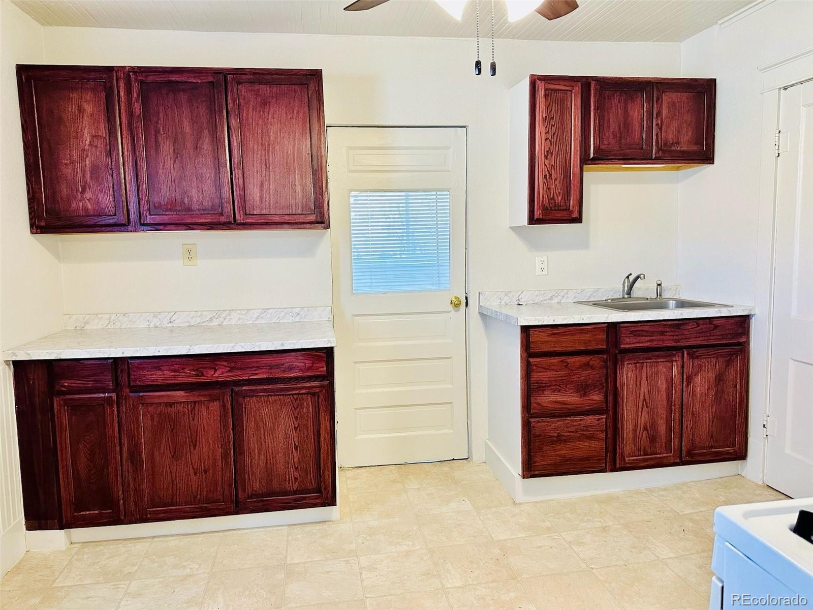MLS Image #10 for 906  9th street,alamosa, Colorado