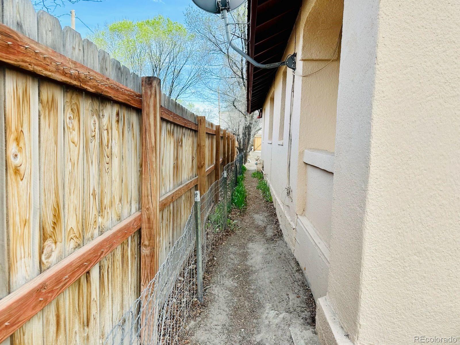 MLS Image #9 for 906  9th street,alamosa, Colorado