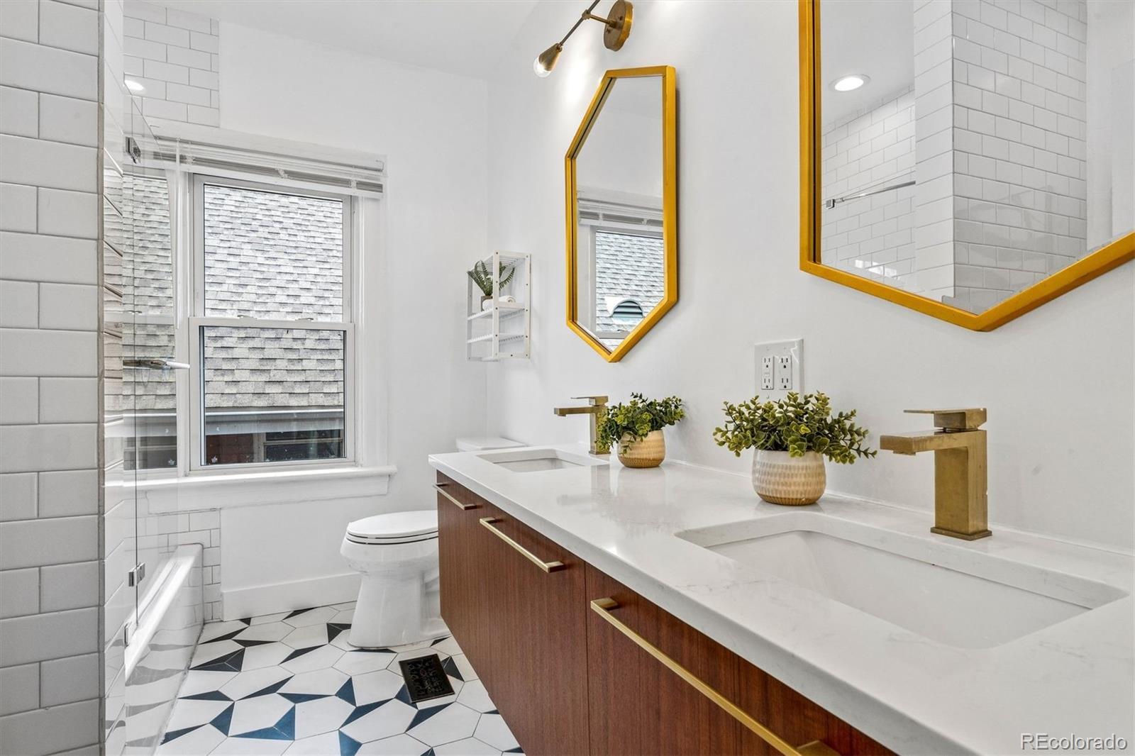 MLS Image #21 for 1525 e 23rd avenue,denver, Colorado