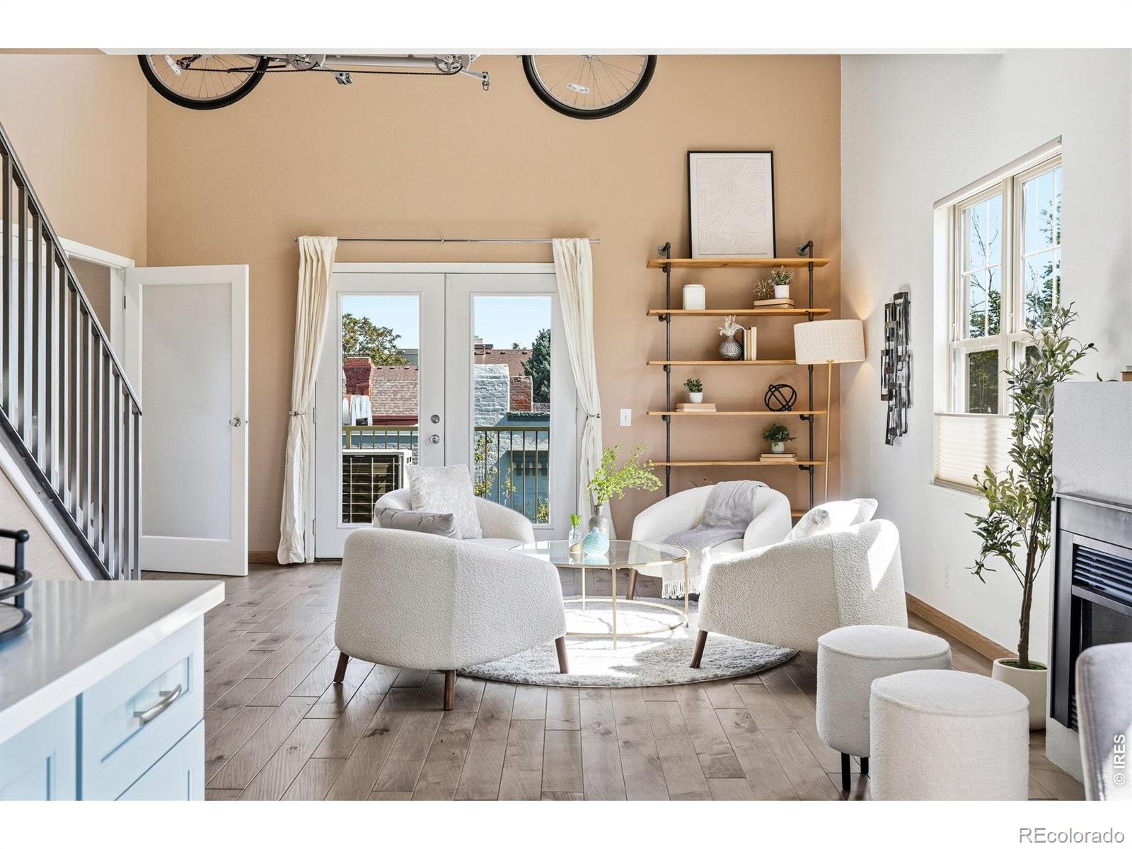 MLS Image #16 for 837 e 17th avenue,denver, Colorado