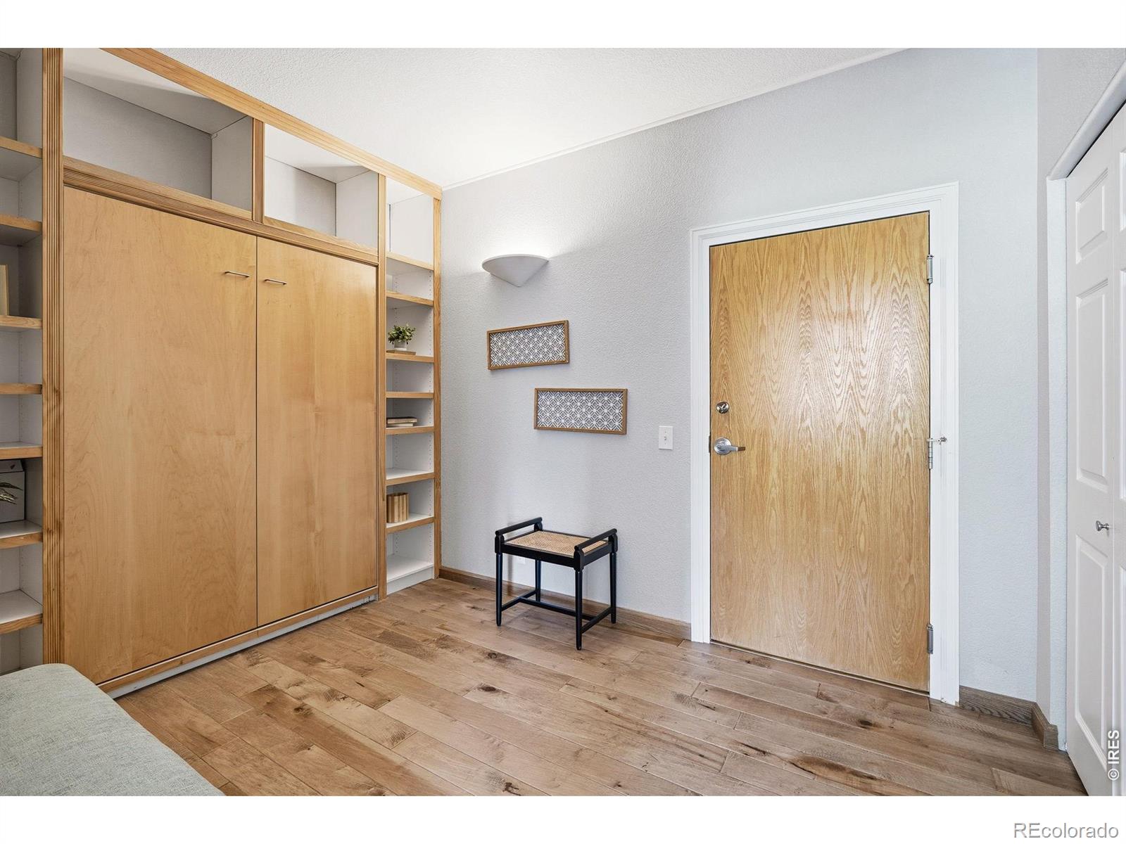 MLS Image #3 for 837 e 17th avenue,denver, Colorado