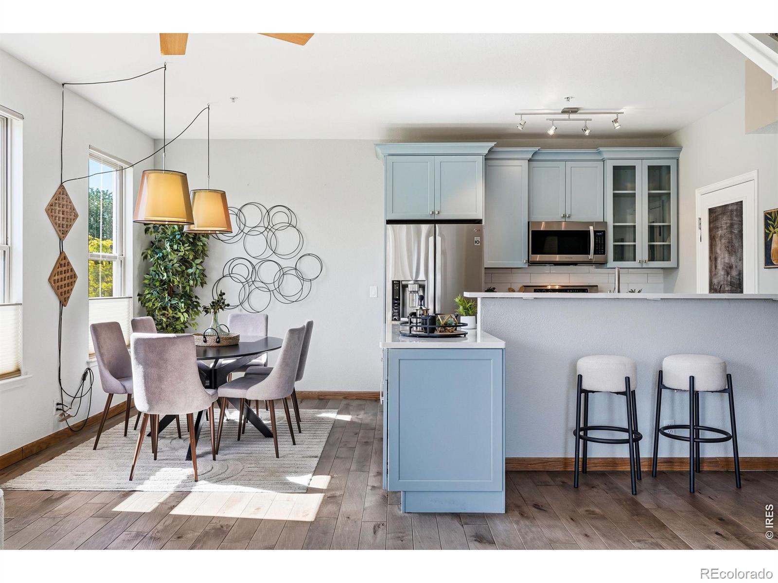 MLS Image #6 for 837 e 17th avenue,denver, Colorado