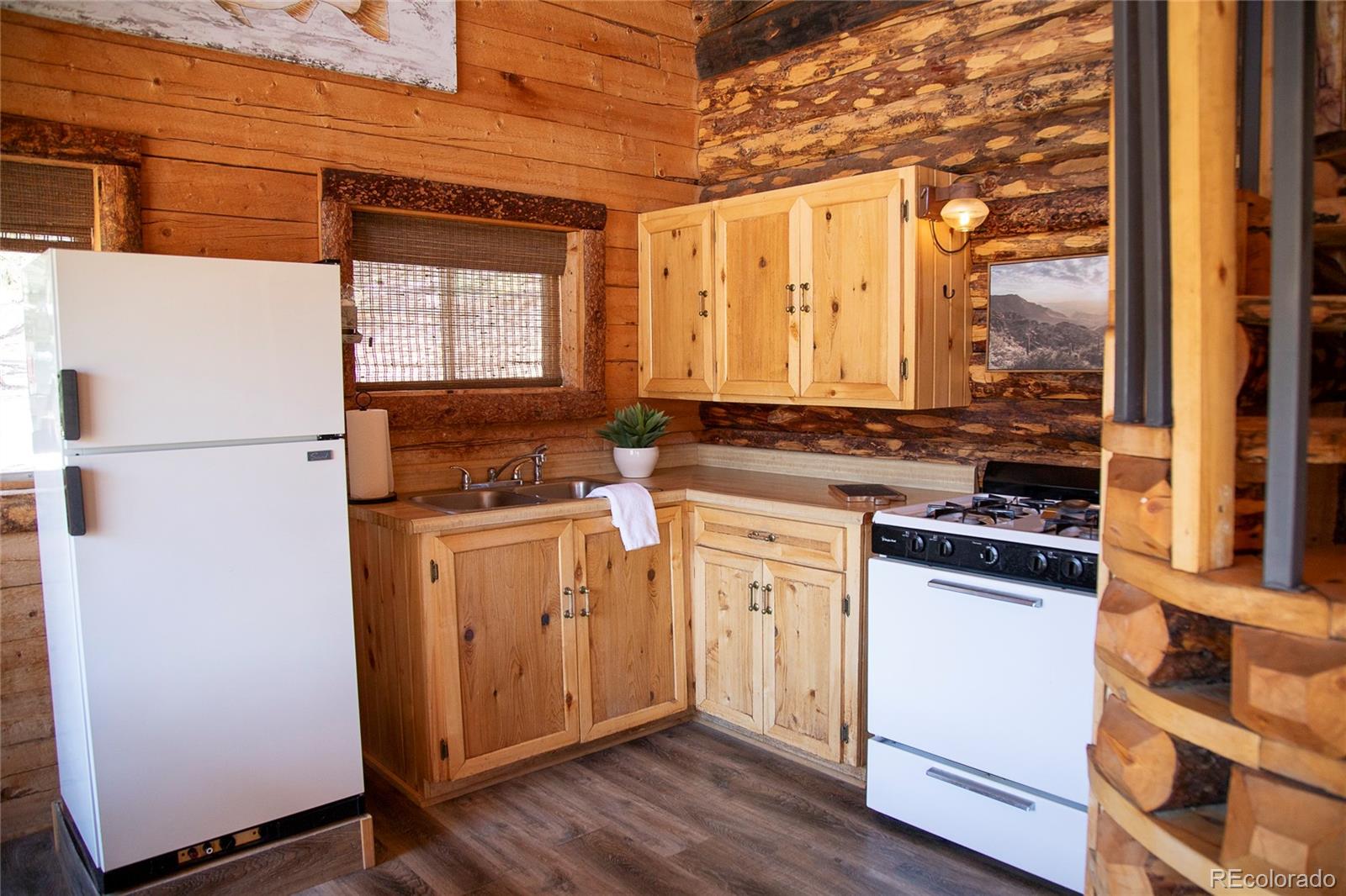 MLS Image #8 for 1001  county rd 17 ,lake city, Colorado