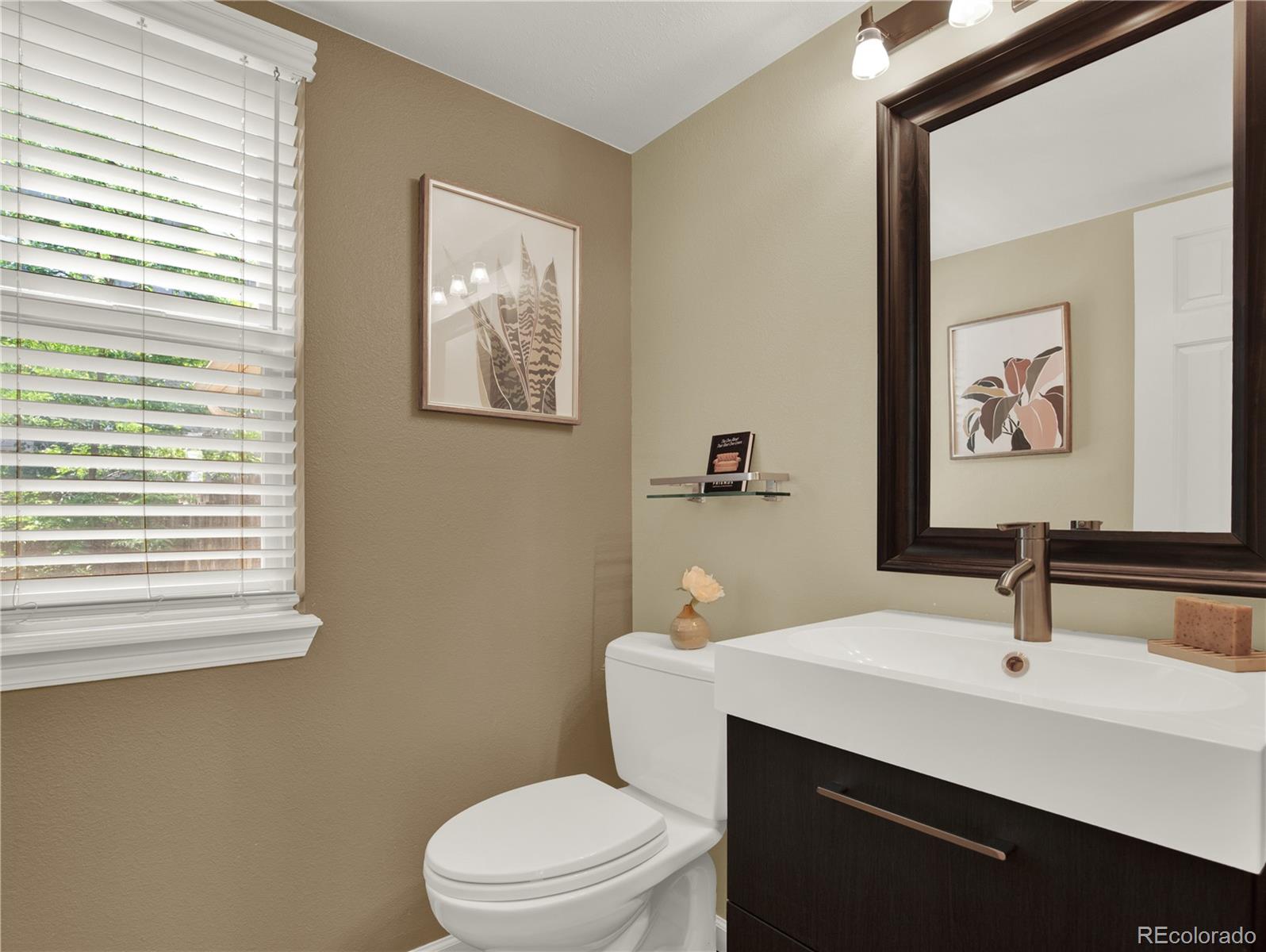 MLS Image #8 for 7958 s roslyn way,englewood, Colorado