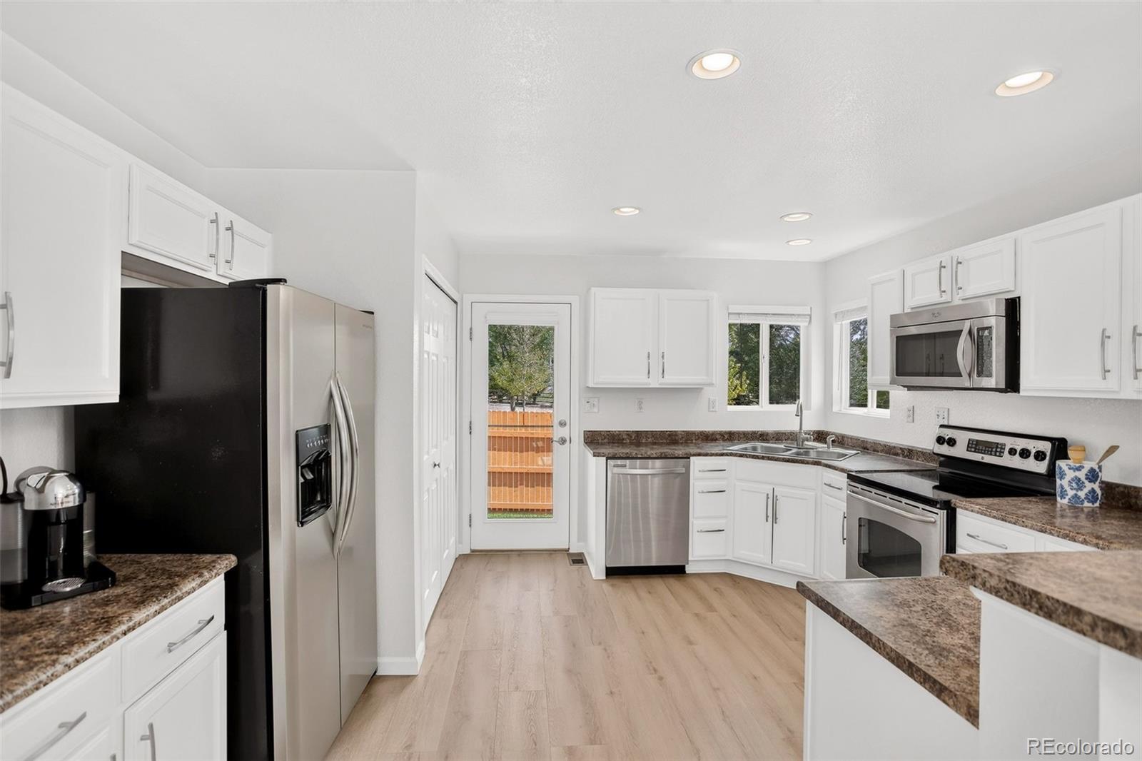 MLS Image #19 for 1363  yellow granite way,monument, Colorado