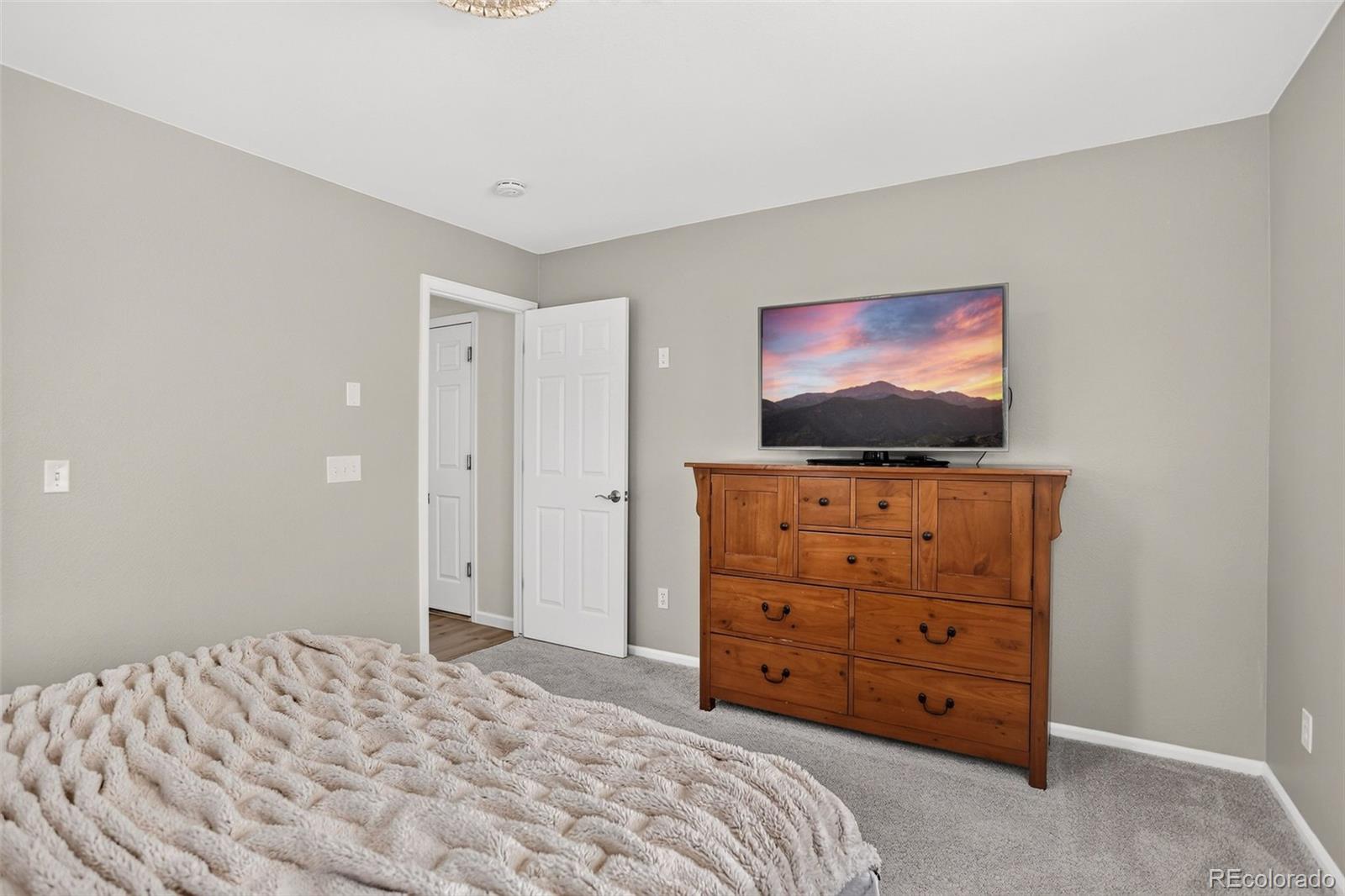 MLS Image #26 for 1363  yellow granite way,monument, Colorado