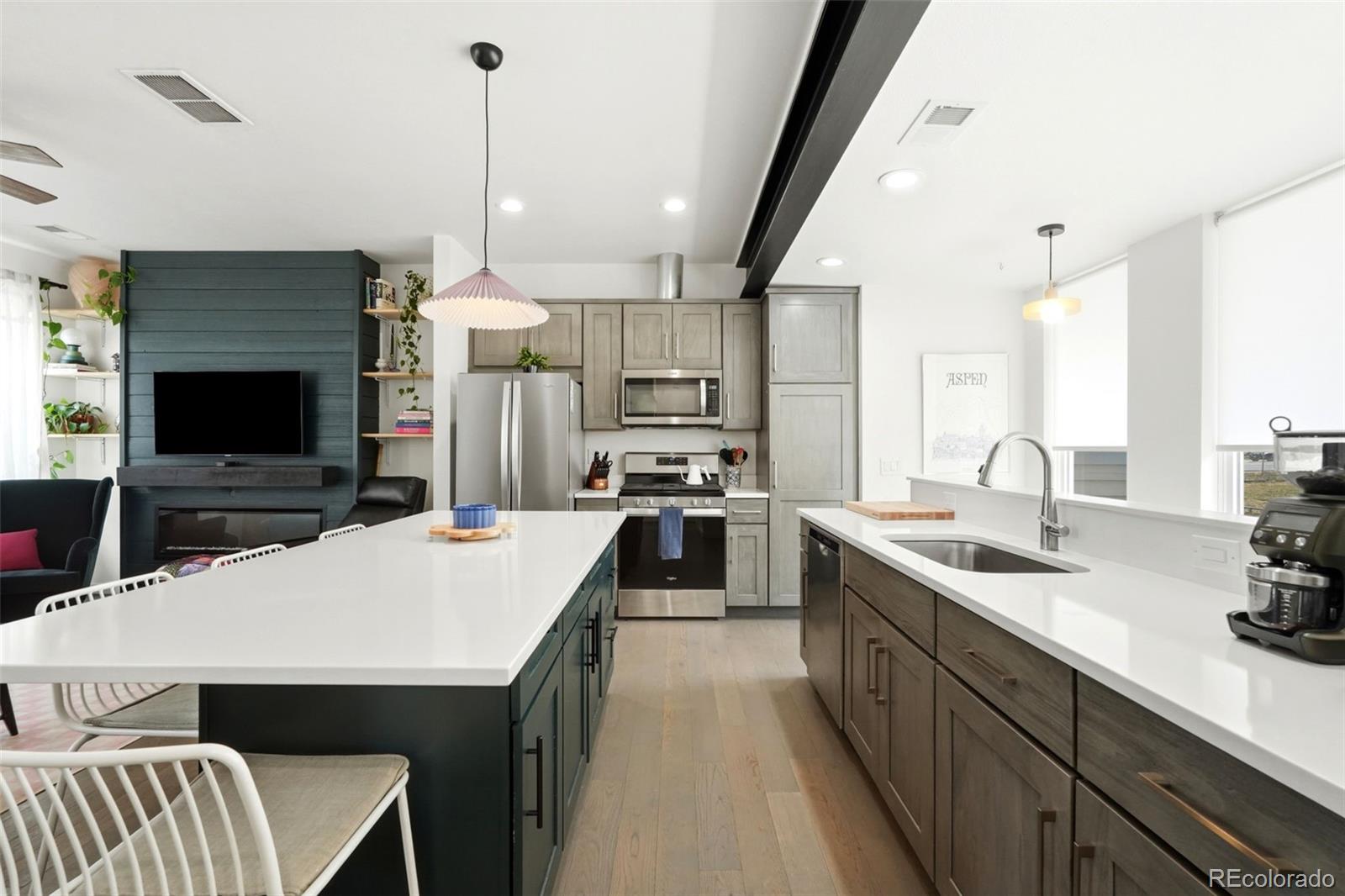 MLS Image #7 for 8711 e hampden avenue,denver, Colorado