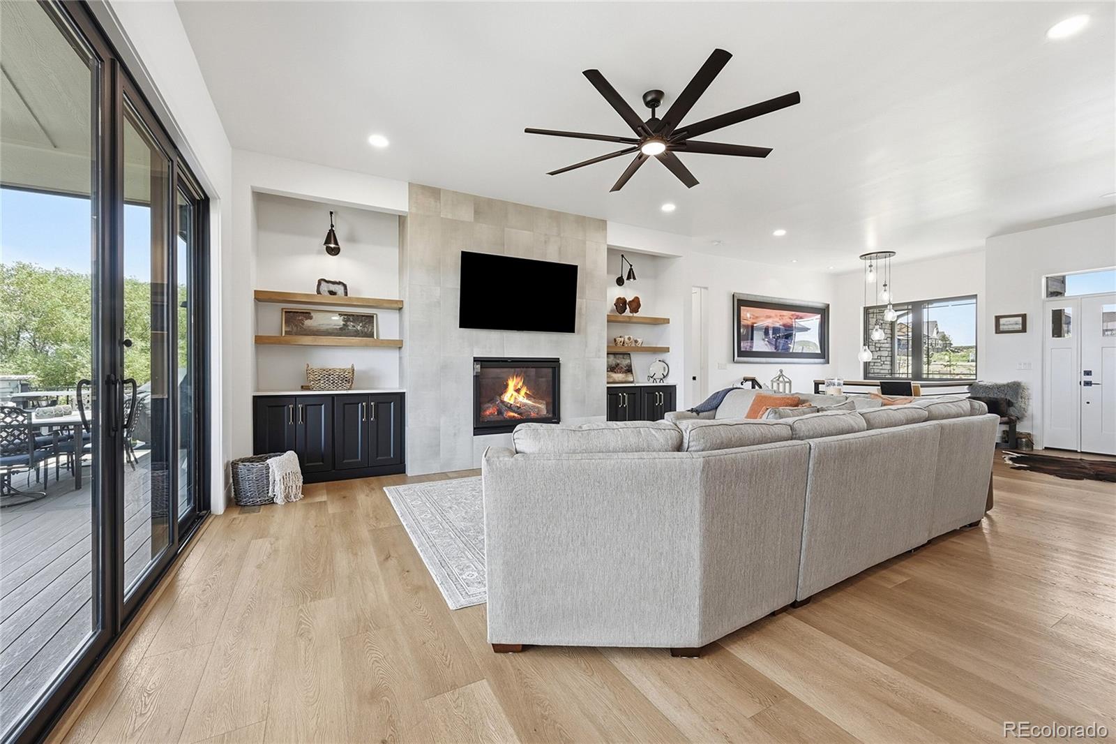 MLS Image #7 for 1498  art drive,berthoud, Colorado