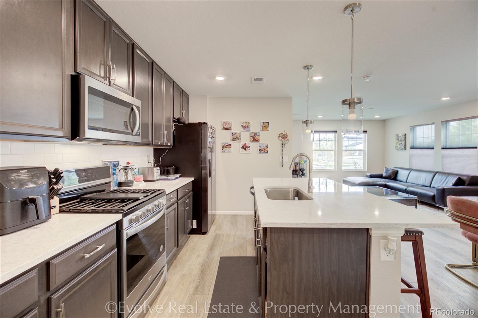 MLS Image #10 for 21332 e 60th avenue,aurora, Colorado