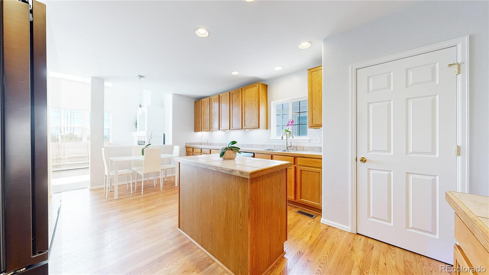 MLS Image #8 for 5312  nelson street,arvada, Colorado