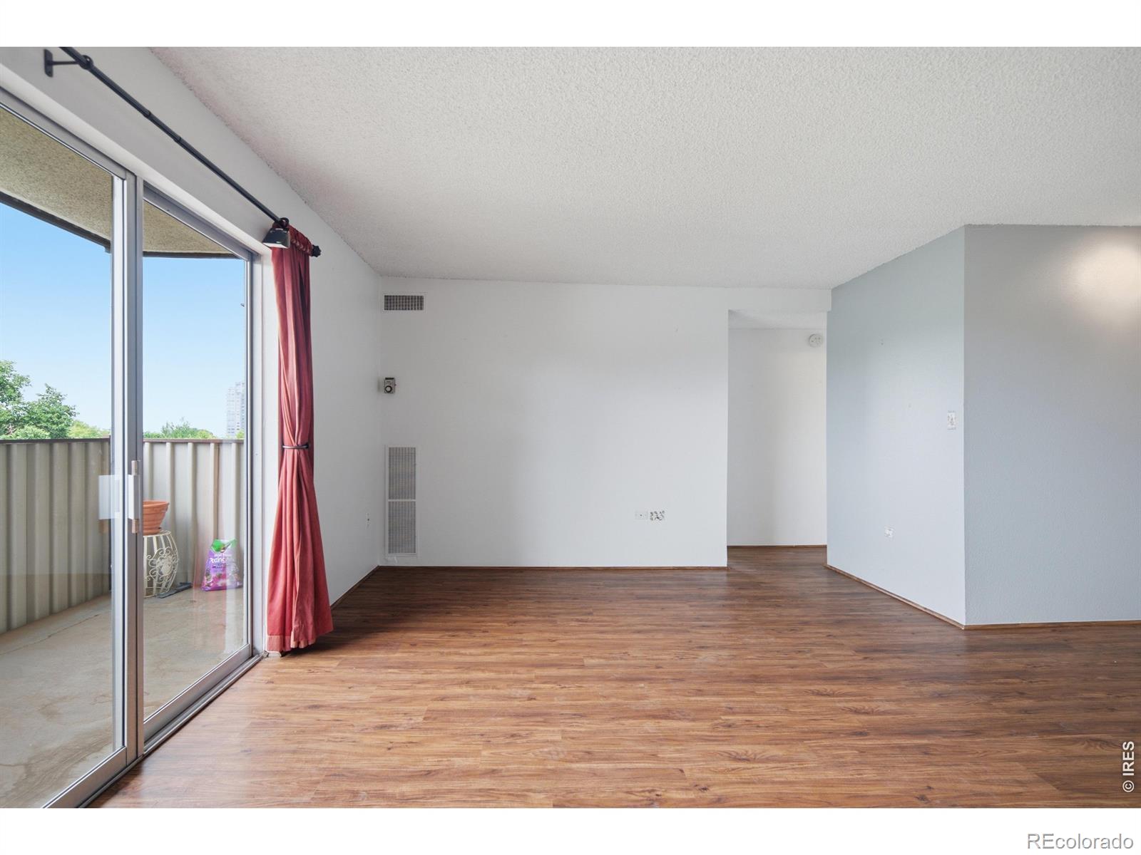 MLS Image #13 for 1313  steele street,denver, Colorado