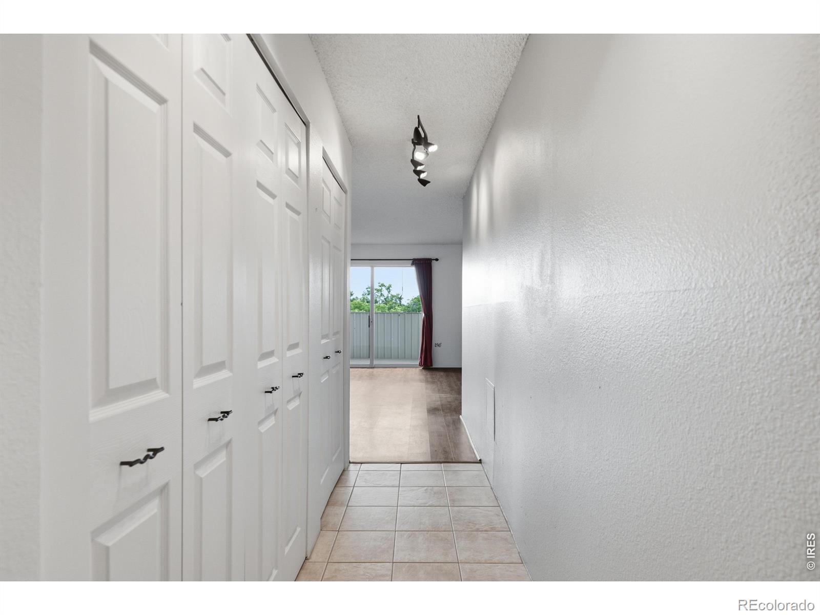 MLS Image #2 for 1313  steele street,denver, Colorado
