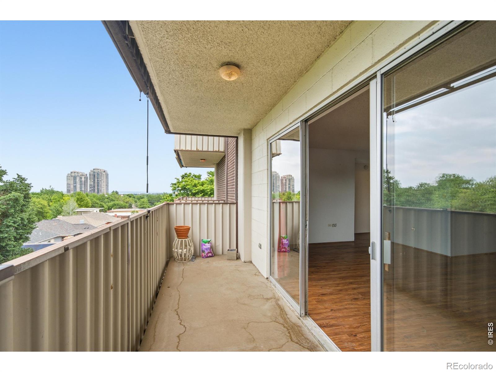 MLS Image #25 for 1313  steele street,denver, Colorado