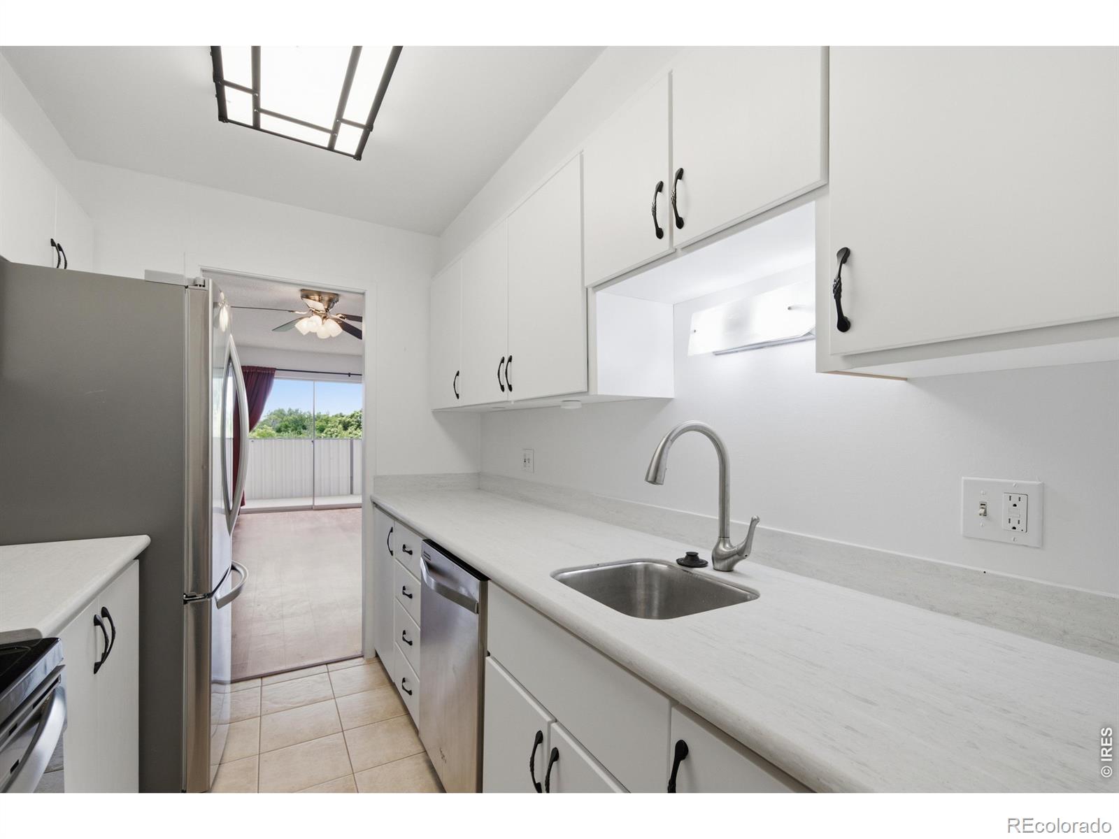 MLS Image #7 for 1313  steele street,denver, Colorado