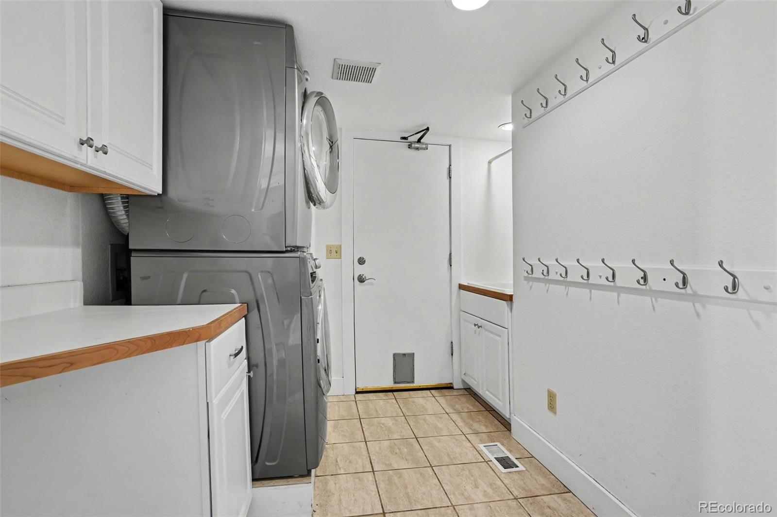 MLS Image #16 for 7716 s louthan court,littleton, Colorado