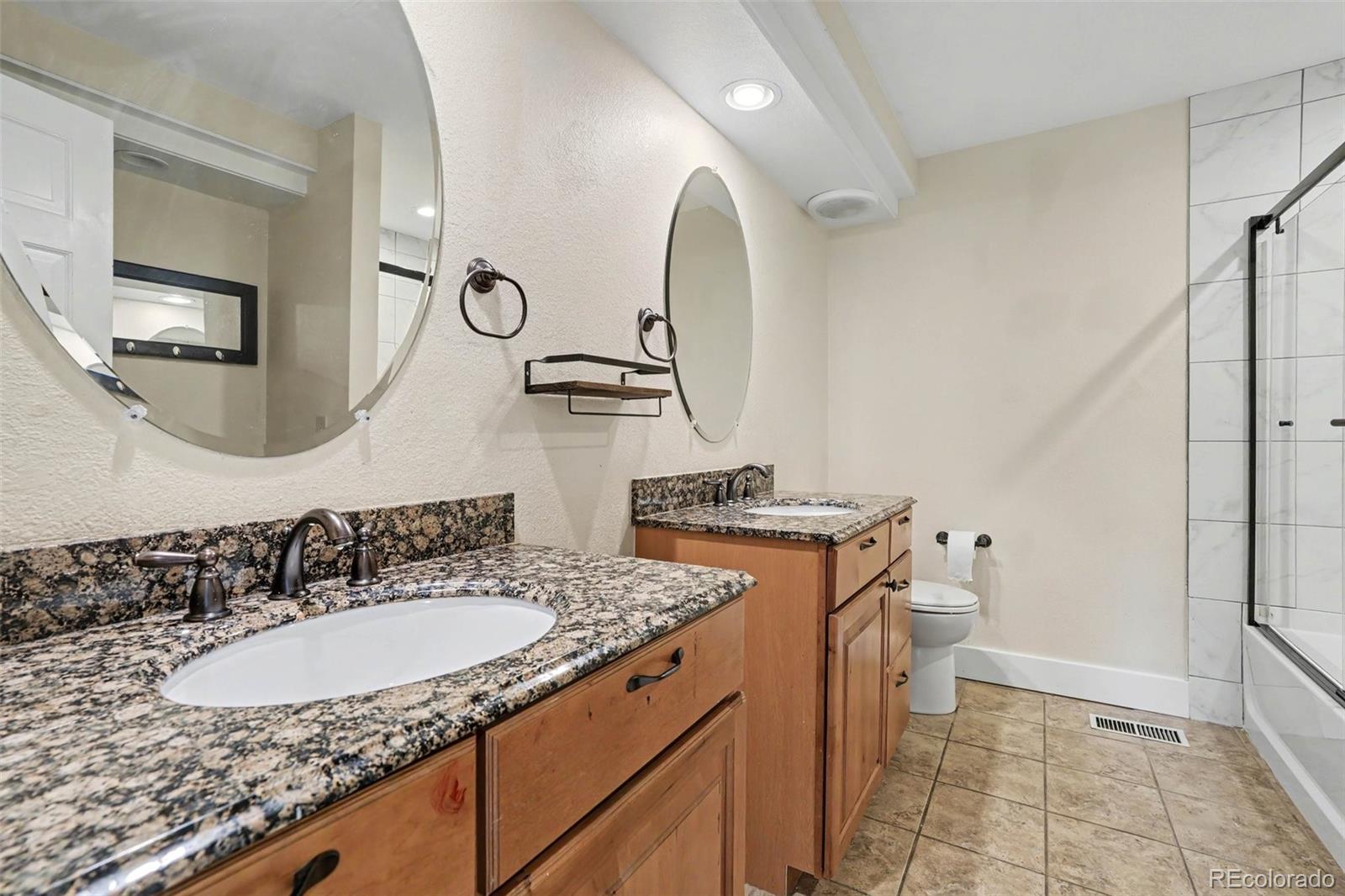 MLS Image #17 for 7716 s louthan court,littleton, Colorado