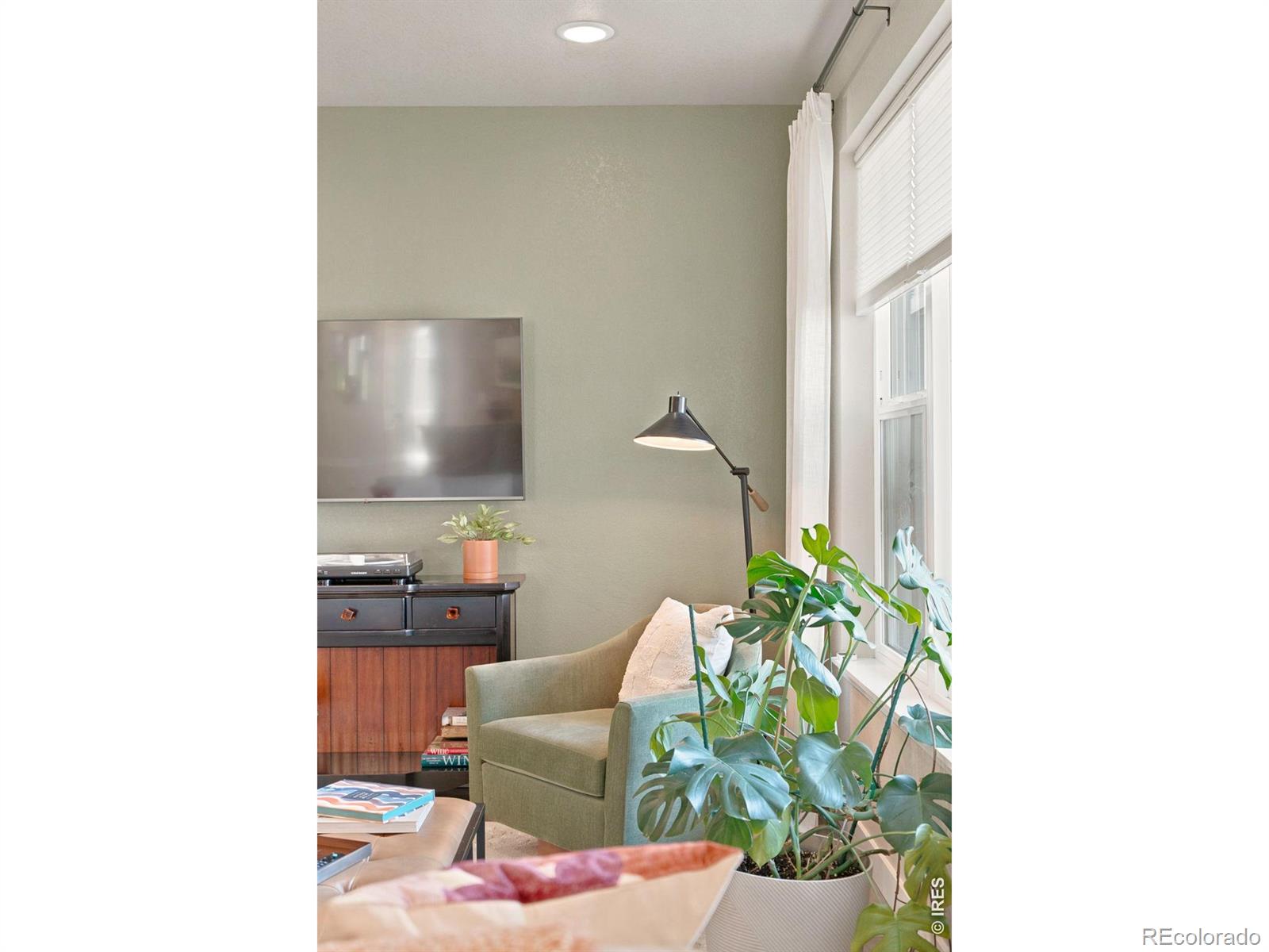 MLS Image #38 for 4173 n park drive,loveland, Colorado