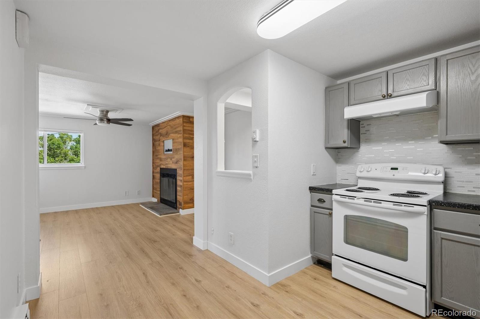 MLS Image #15 for 1087  ingalls street,denver, Colorado