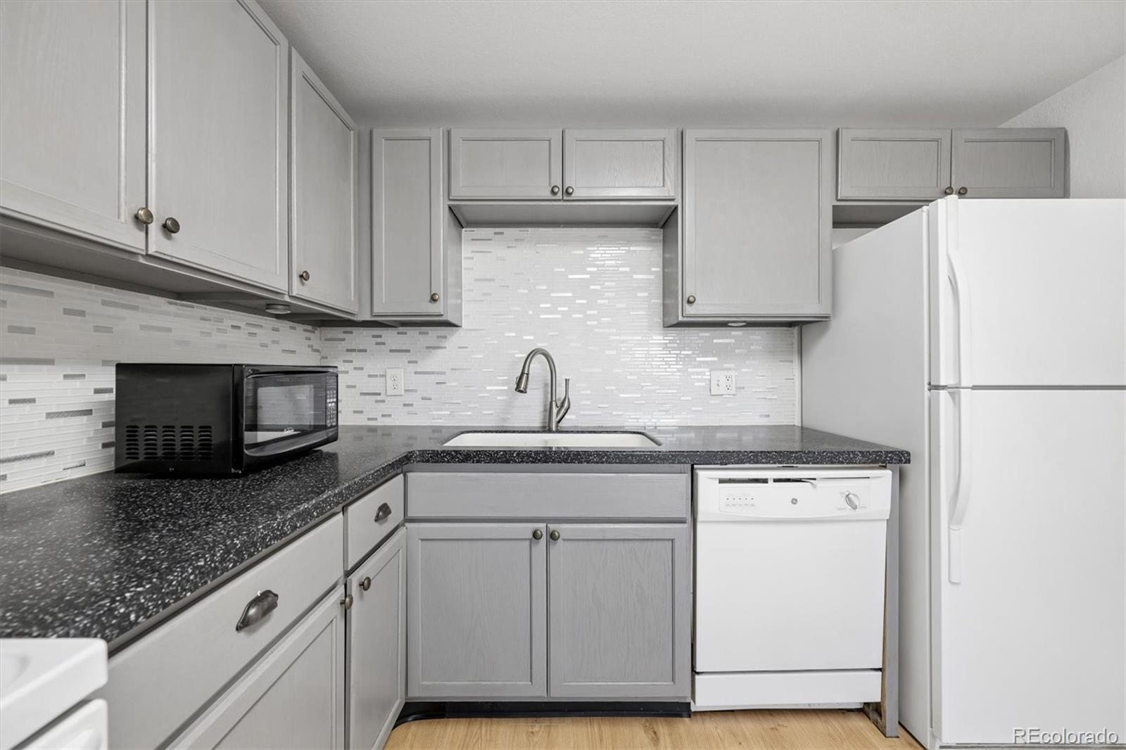 MLS Image #17 for 1087  ingalls street,denver, Colorado