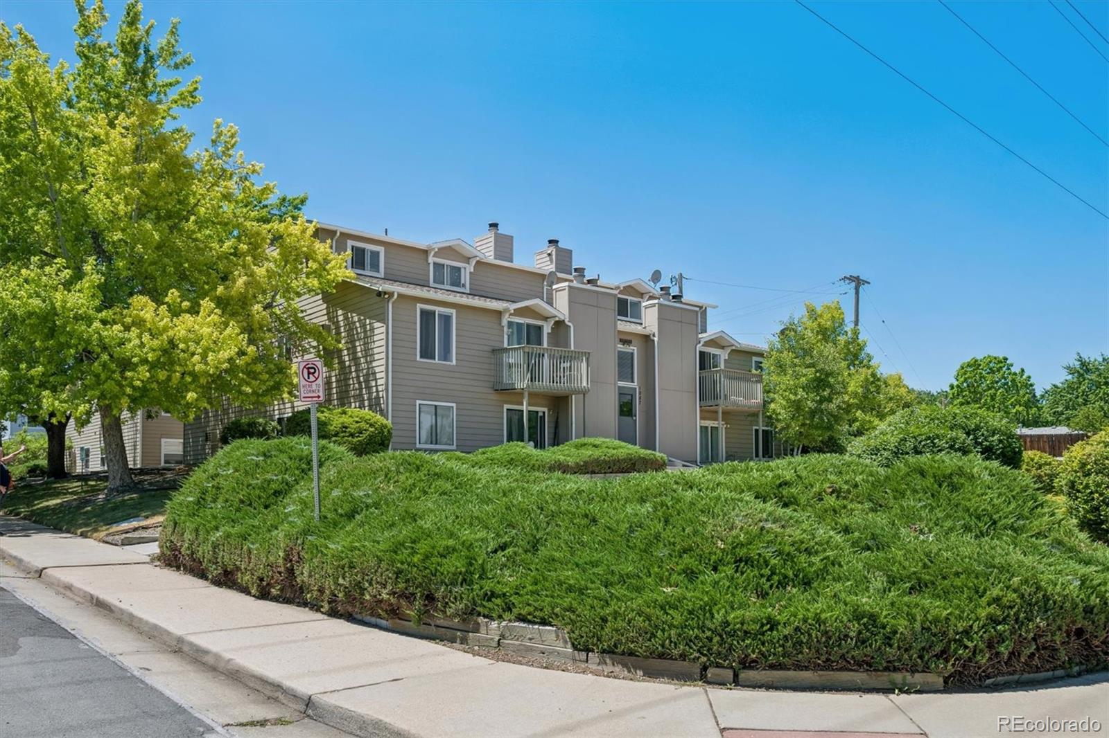 MLS Image #3 for 1087  ingalls street,denver, Colorado