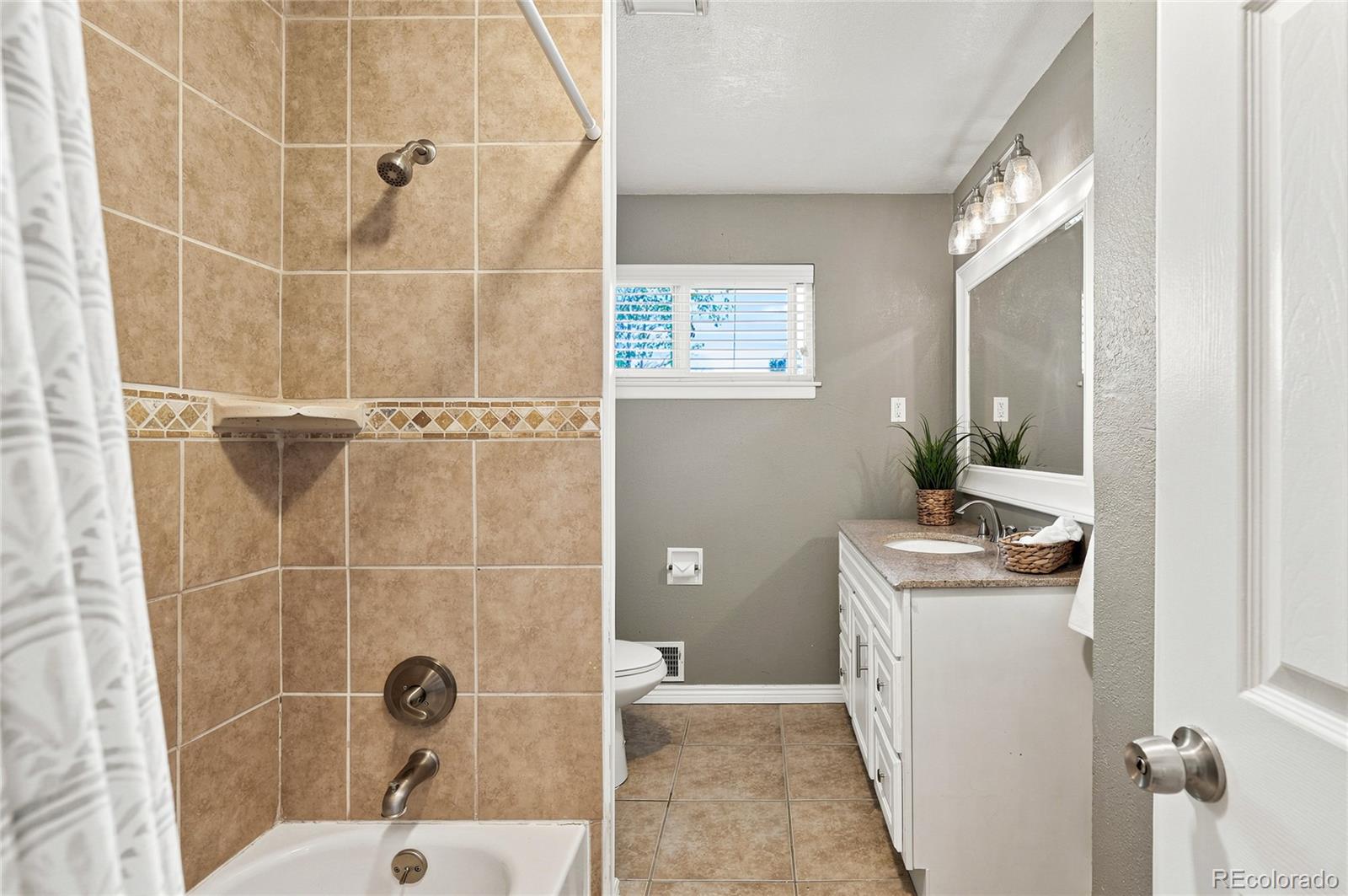 MLS Image #34 for 2717 s osceola way,denver, Colorado