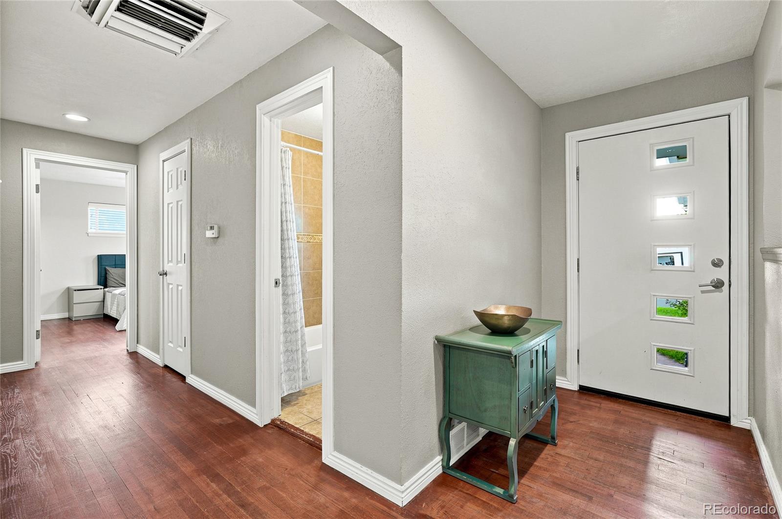 MLS Image #5 for 2717 s osceola way,denver, Colorado