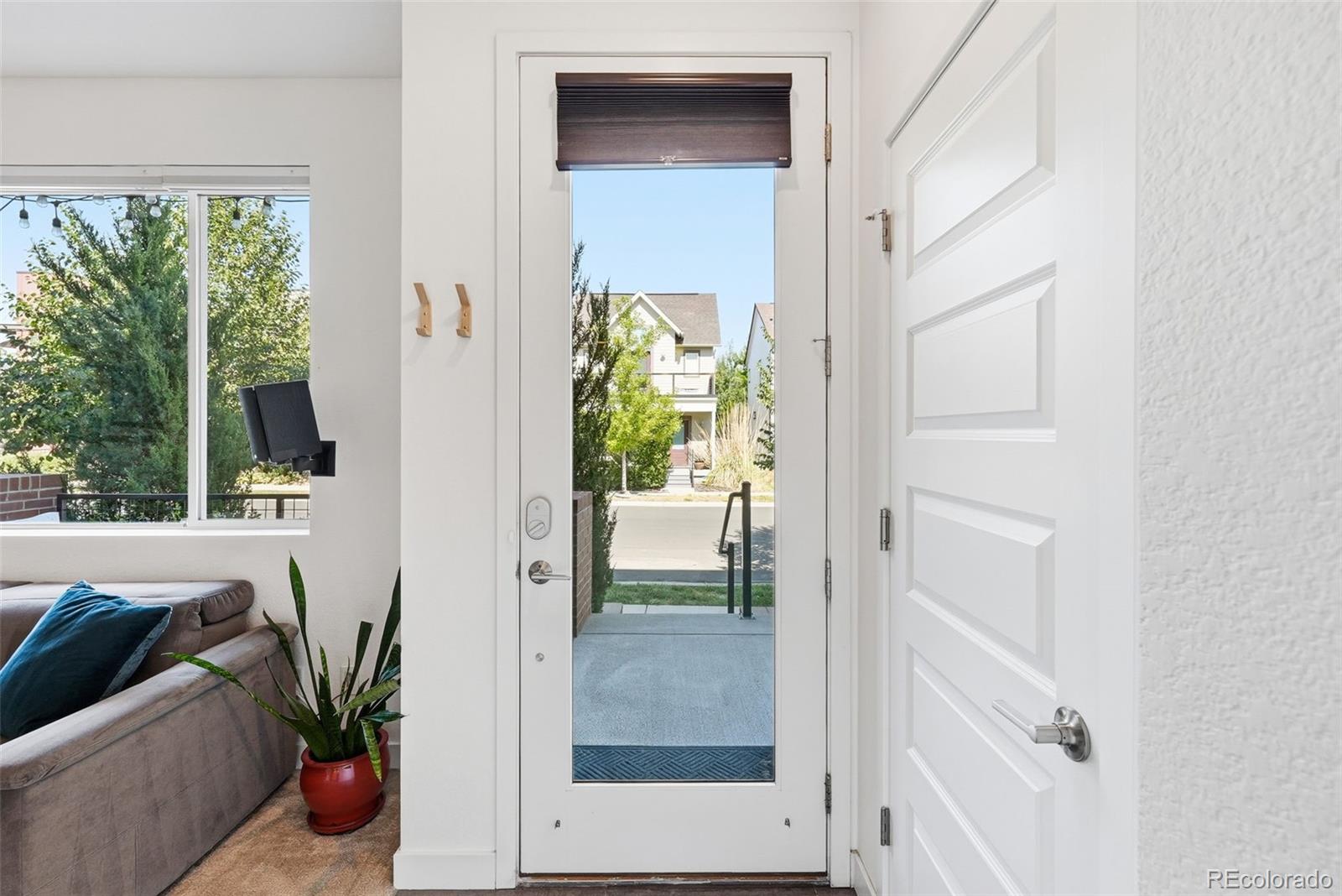 MLS Image #6 for 6759  warren drive,denver, Colorado