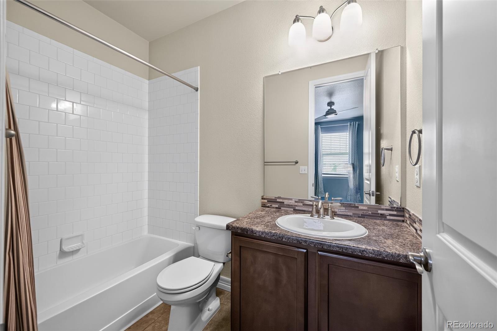 MLS Image #14 for 6264 s kewaunee way,aurora, Colorado