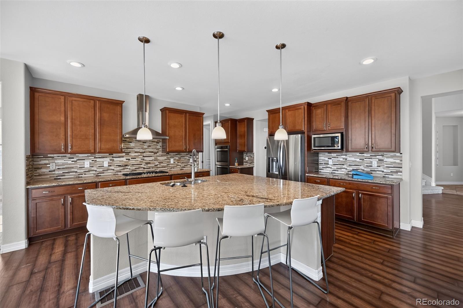 MLS Image #4 for 6264 s kewaunee way,aurora, Colorado