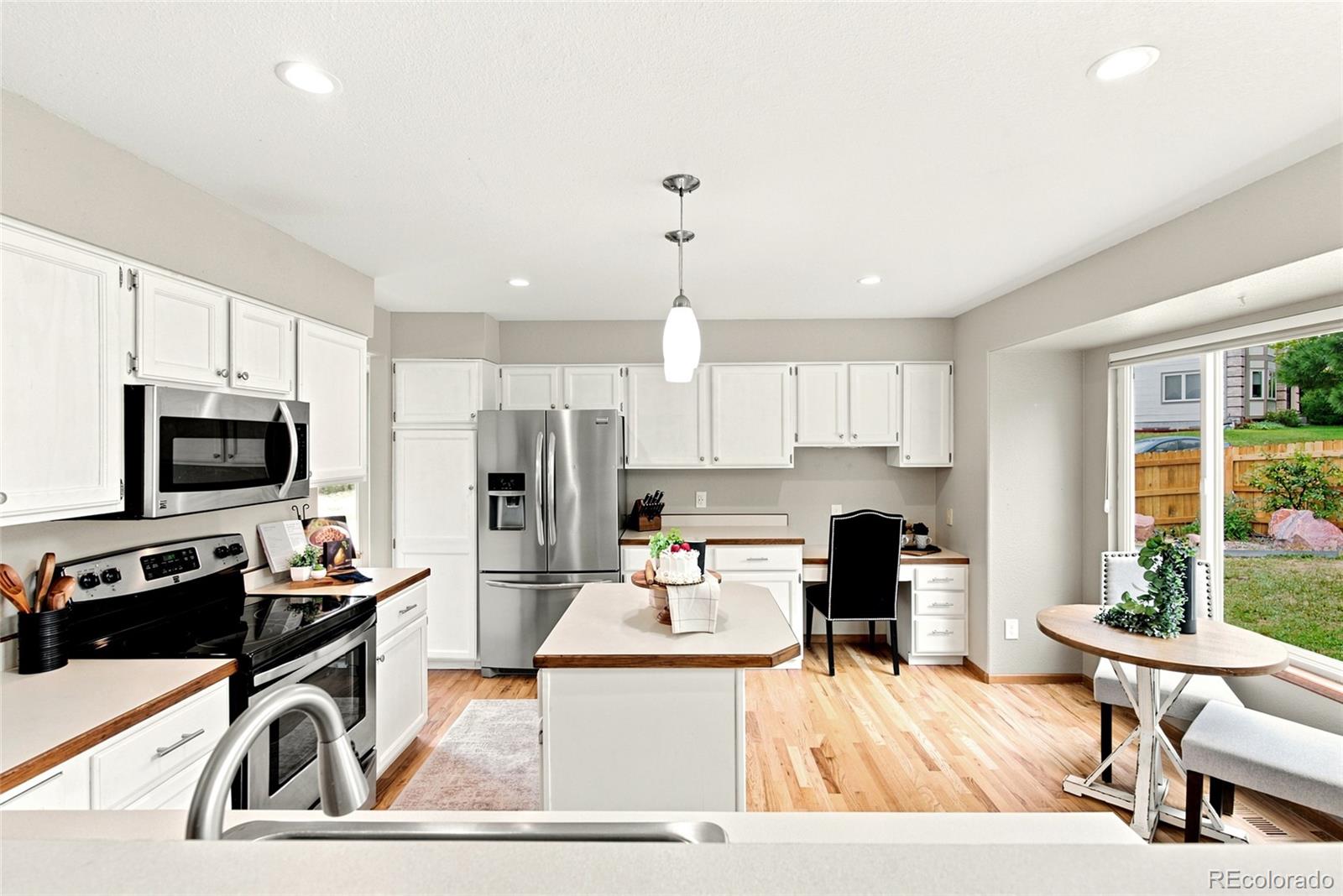 MLS Image #10 for 375  medford drive,colorado springs, Colorado