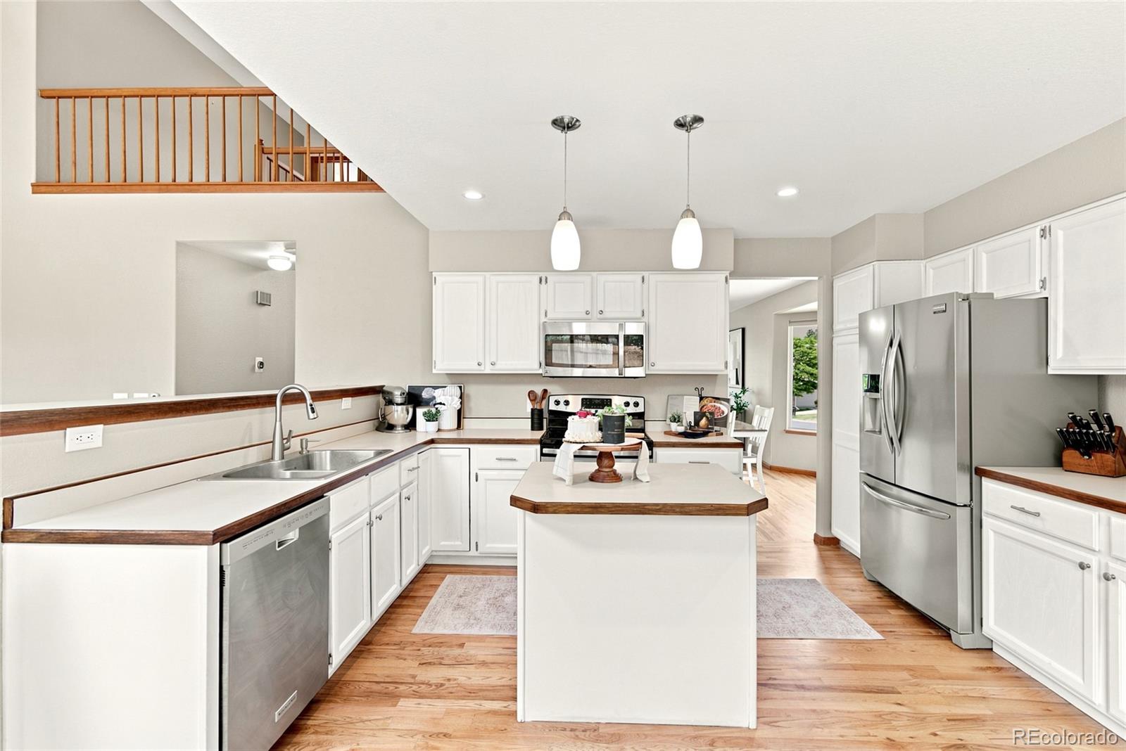 MLS Image #6 for 375  medford drive,colorado springs, Colorado